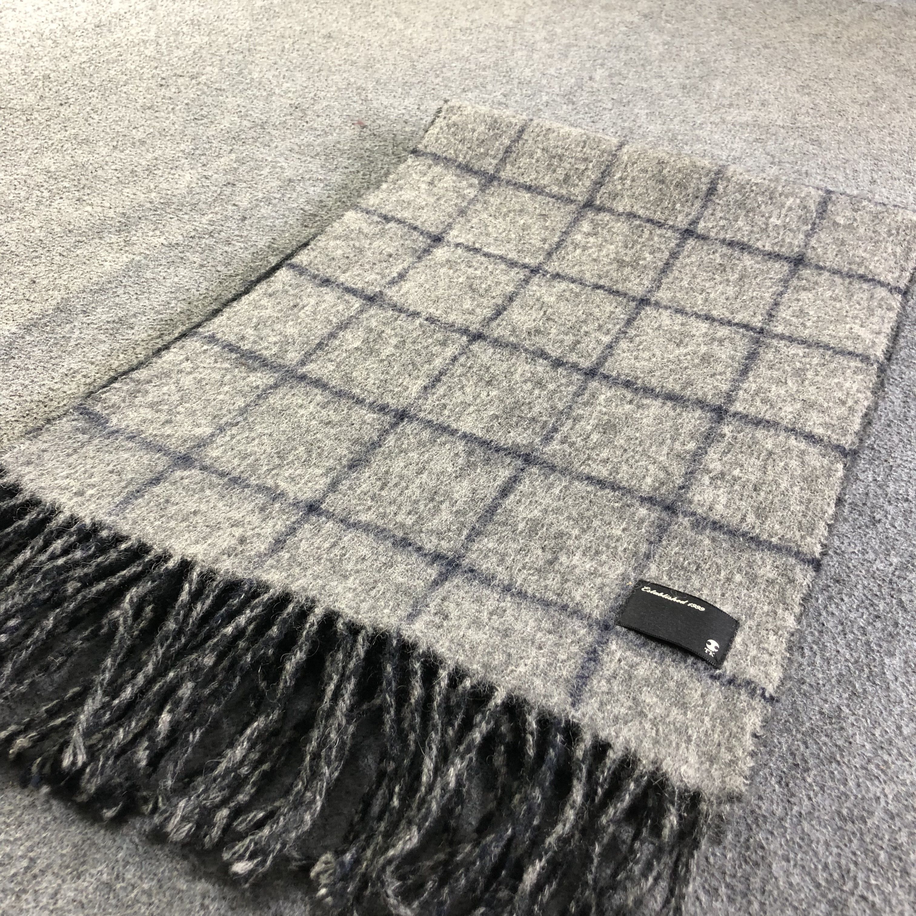 Takeo Kikuchi The Shop TK Tartan Wool Scarf Muffler Neckwear V2151 Size ONE SIZE - 4 Thumbnail