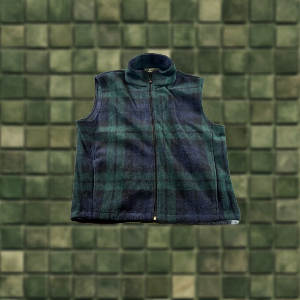 Vintage VINTAGE Woolrich Vest Woolrich Woolen Mills Plaid Full Zip 100% Polyester Size L Men’s Regular Mid-Length Blue/Green Size US L / EU 52-54 / 3 - 1 Thumbnail
