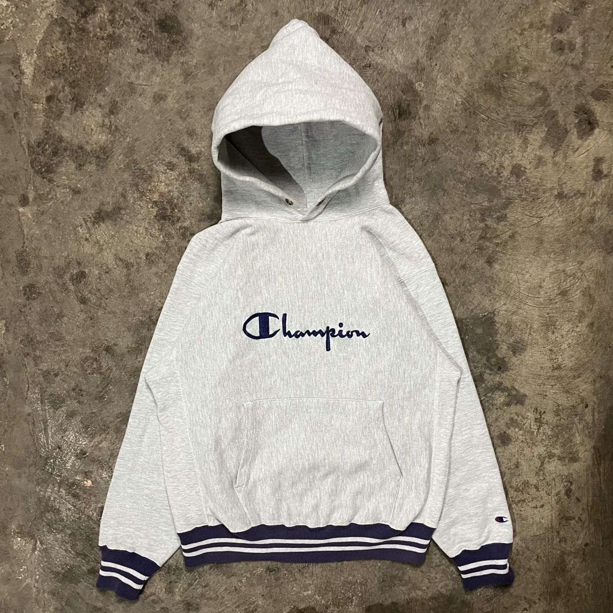 Champion sweatshirt hoodie champion reverse weave vintage Size US L / EU 52-54 / 3 - 1 Thumbnail