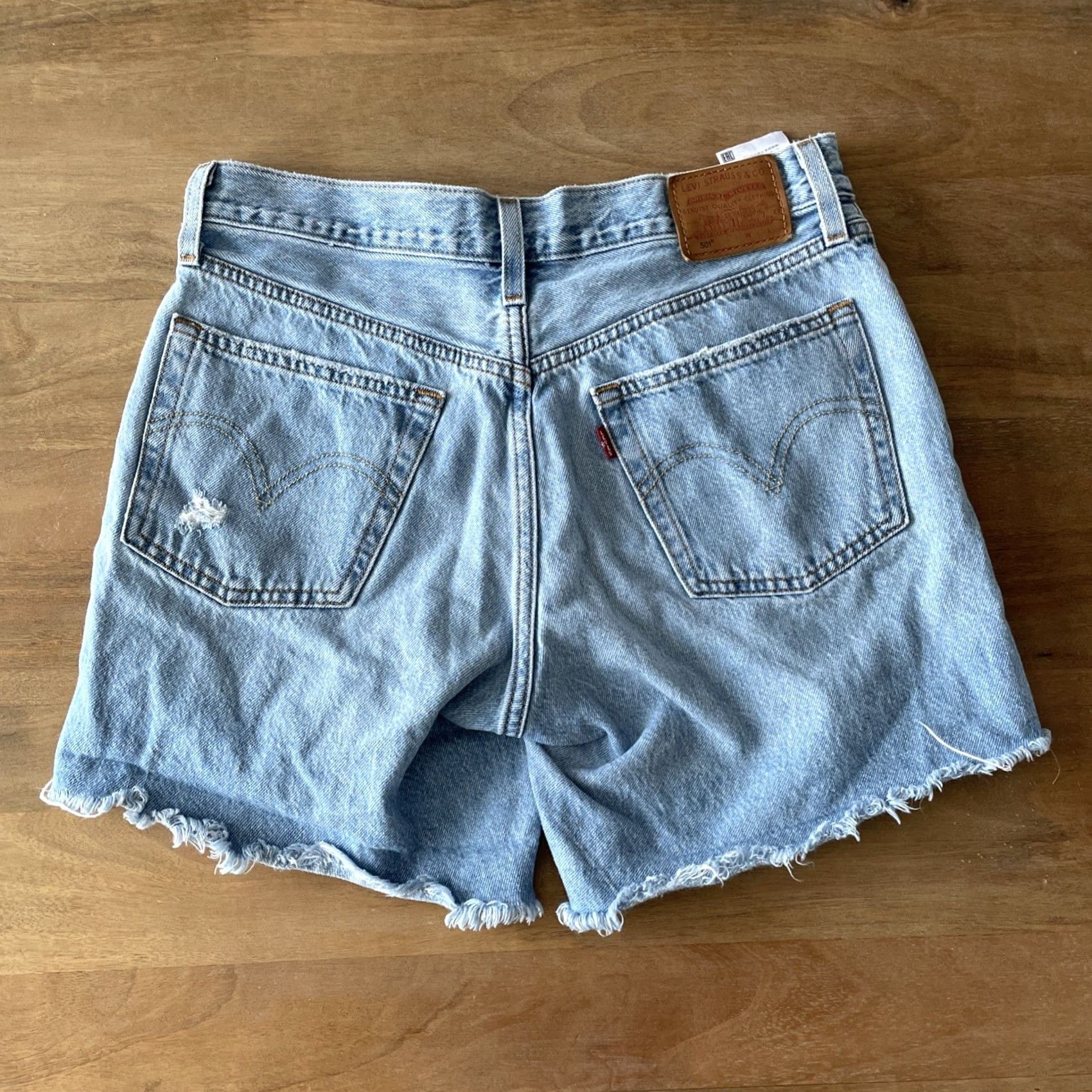 Levi's VINTAGE Levi’s 501 Cut Off Shorts Women 27 Denim Blue 5-Pocket Mid Rise Light Wash 90s Grunge Cowboy Western Casual Mens Womens Boys Girls? Size 27" / US 4 / IT 40 - 2 Thumbnail