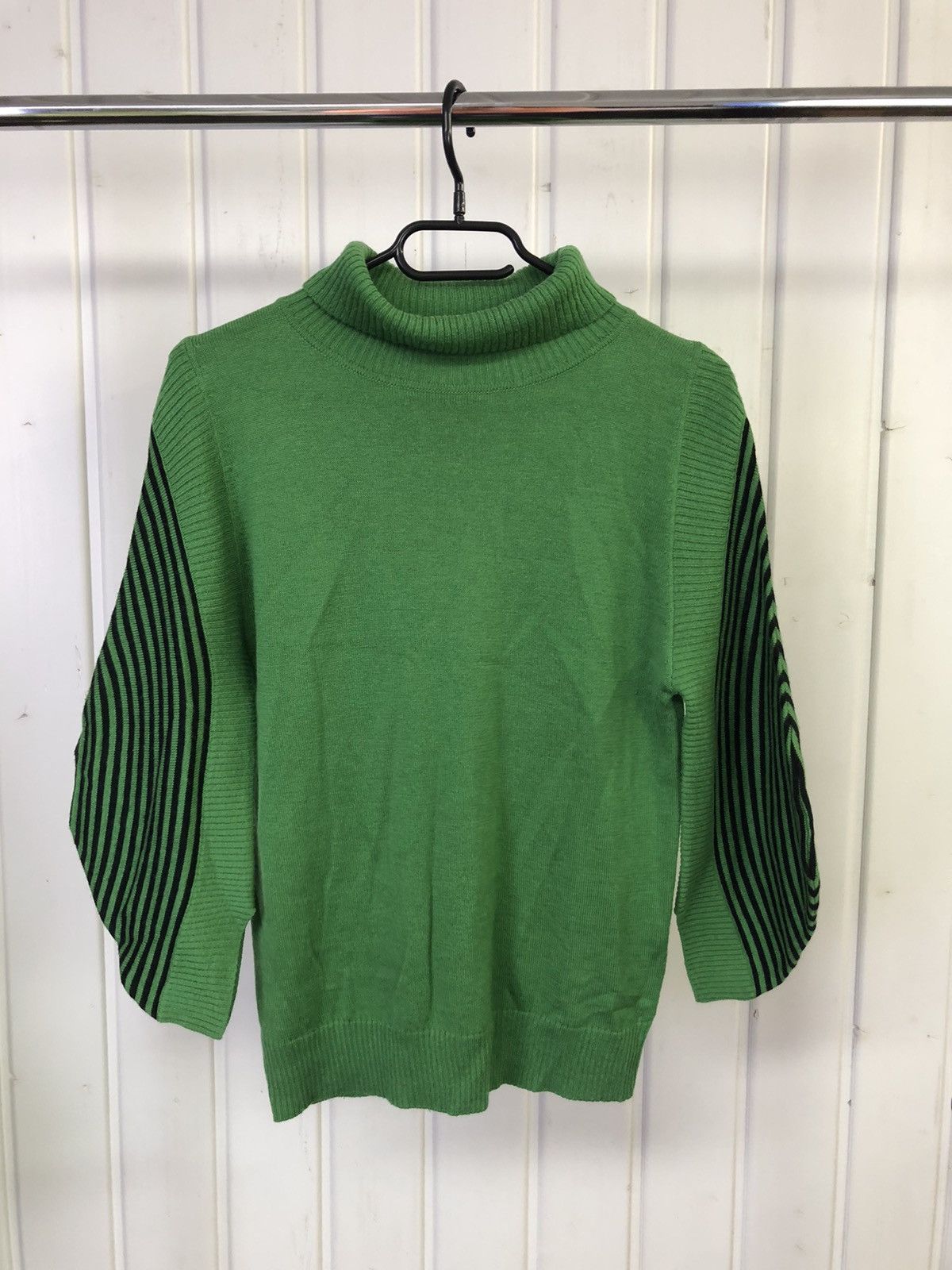 Miu miu knit turtle neck with arm warmers