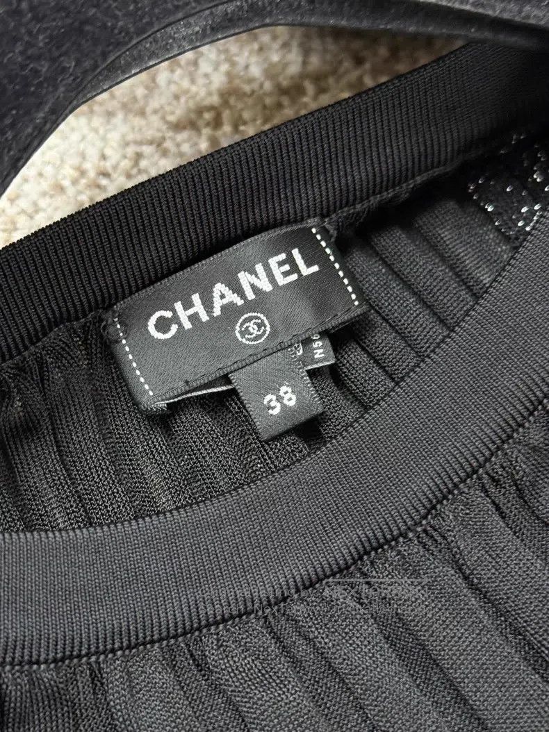 Chanel Chanel Pleated long-sleeved knitted pleated skirt dress Size XS / US 0-2 / IT 36-38 - 5 Thumbnail