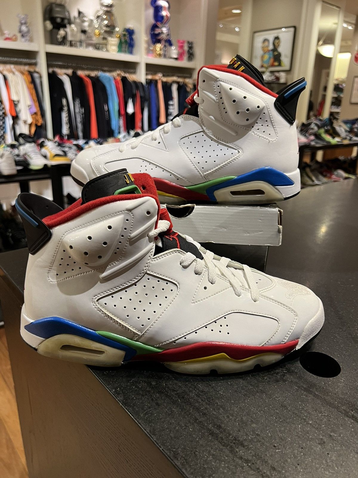 Jordan Brand Jordan 6 retro Beijing Olympics Size US 11.5 / EU 44-45 - 2 Thumbnail
