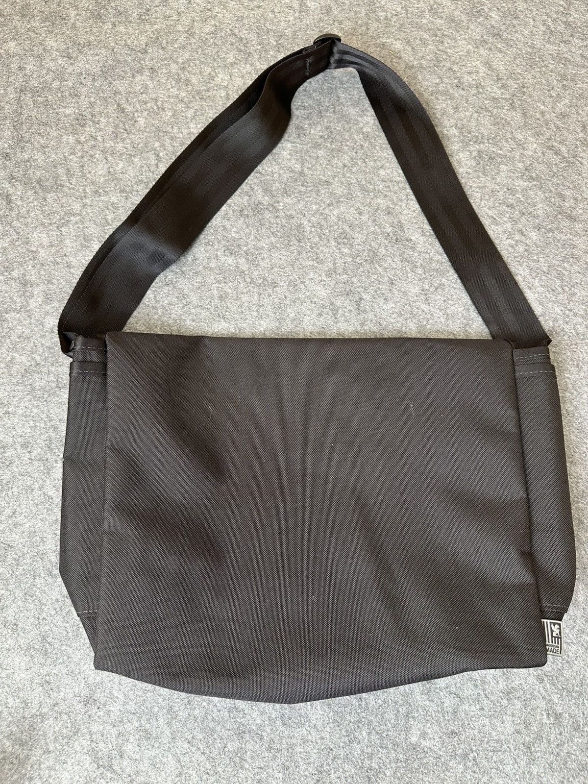 Chrome Industries Chrome Industries messenger bag water-resistant material. Size ONE SIZE - 4 Thumbnail