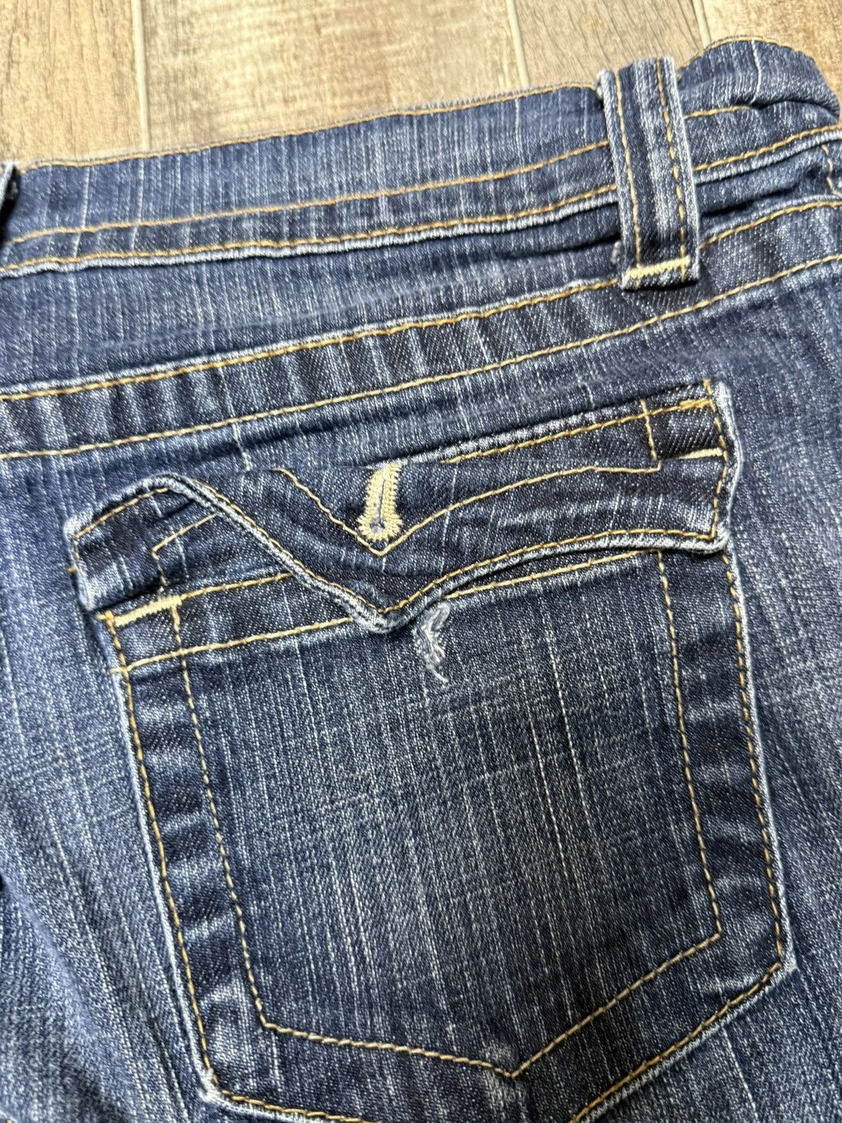 Jordache Vintage Jordache Dark Blue Denim Jeans Bootcut Fit Size 30" / US 8 / IT 44 - 9 Thumbnail