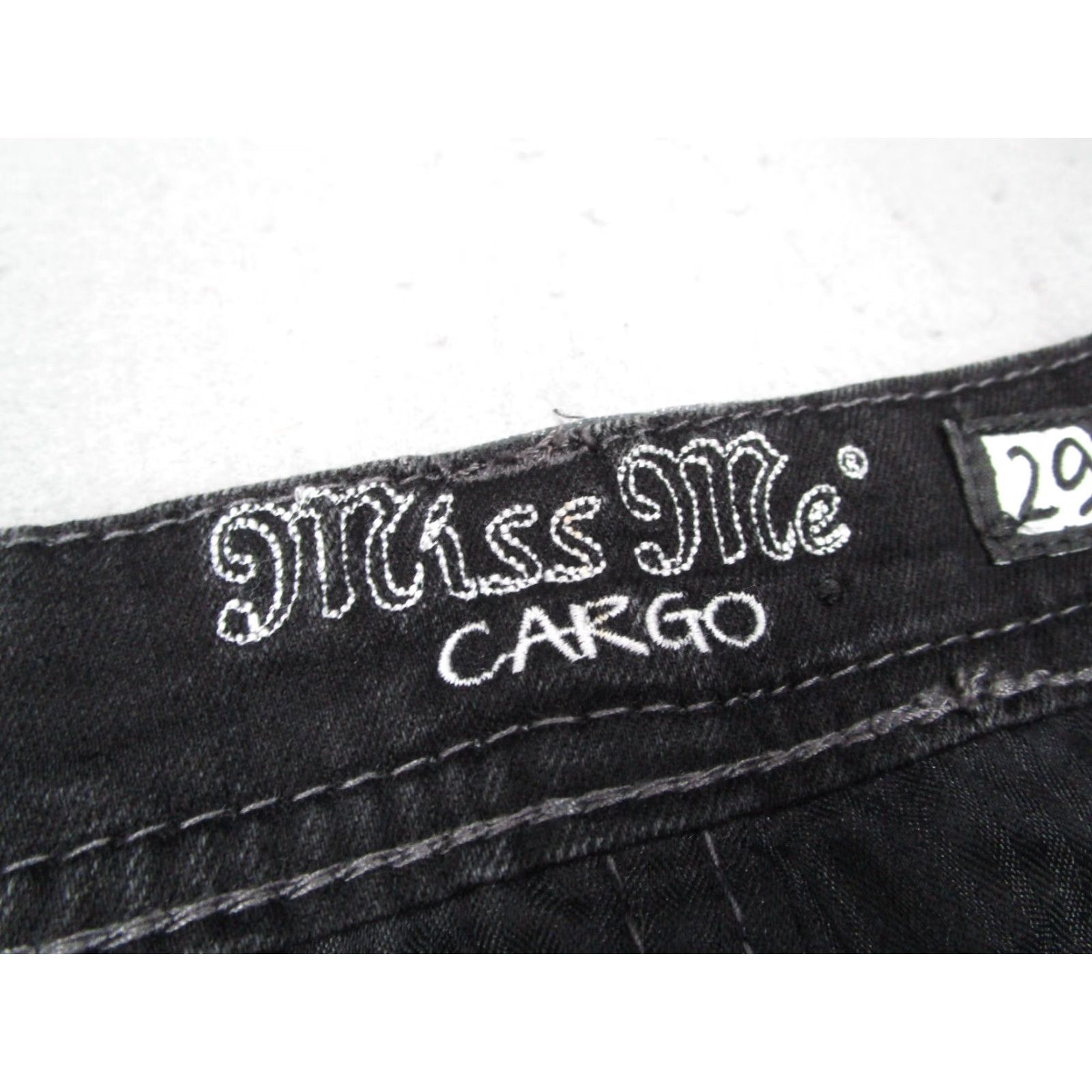 Miss Me MISS ME Jeans Women 29 Gray Leopard Signature Rise Skinny Denim 5-Pocket Low Rise Bedazzled Flap 29x33 Mens Womens Girls Boys? Size 29" - 3 Thumbnail