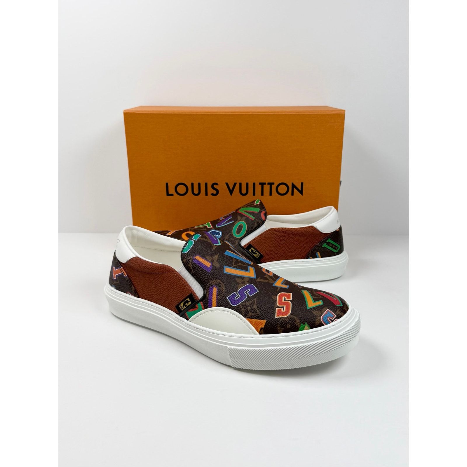 Louis Vuitton Size 7LV/8US - Louis Vuitton x NBA Ollie Slip On NEW Size US 8 / EU 41 - 2 Thumbnail