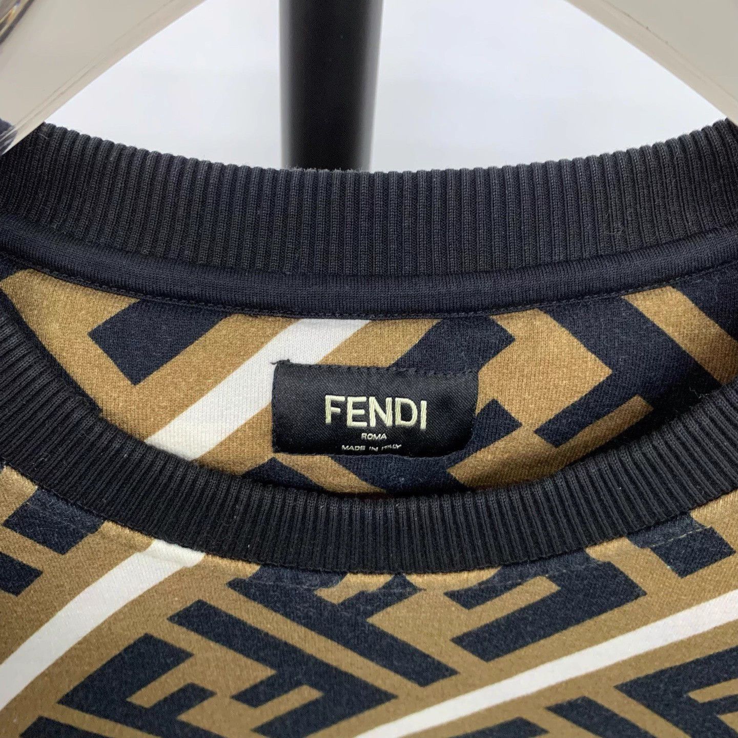 Fendi FENDI All-over Logo Crewneck Sweatshirt XL Size XL / US 12-14 / IT 48-50 - 2 Thumbnail