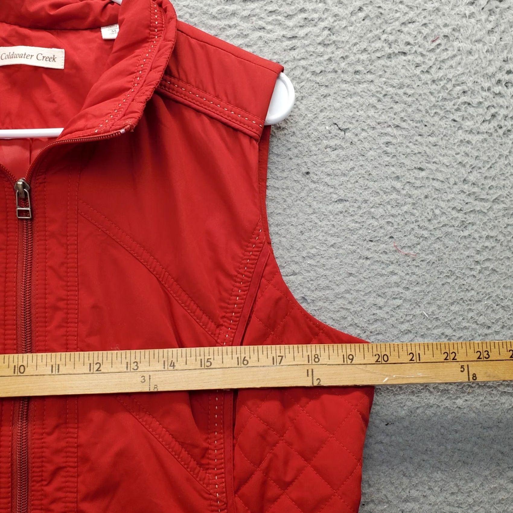 Coldwater Creek Coldwater Creek Quilted Vest Womens Medium Red Lined Pockets Sleeveless Full Zip - Cozy Fall Style Size M / US 6-8 / IT 42-44 - 6 Thumbnail