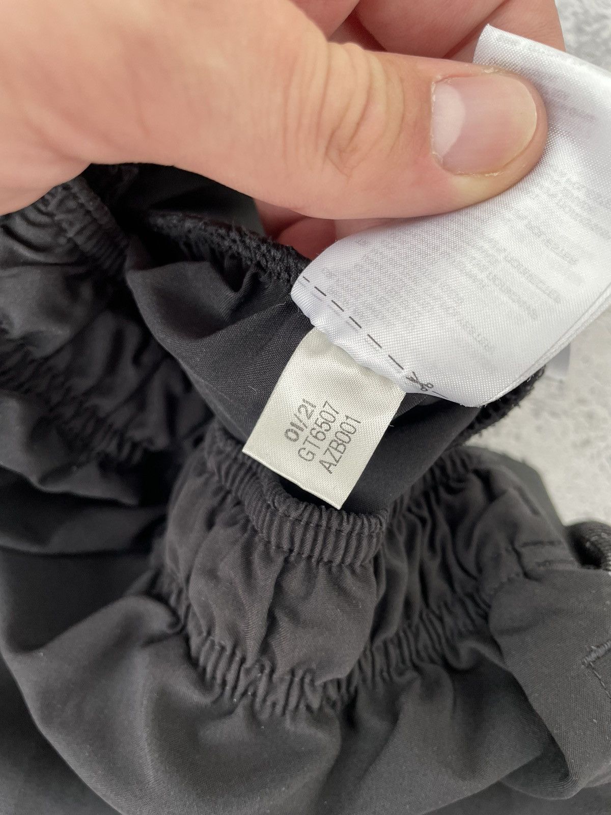 Adidas Arsenal 2021/22 Adidas Shorts Size US 30 / EU 46 - 6 Thumbnail