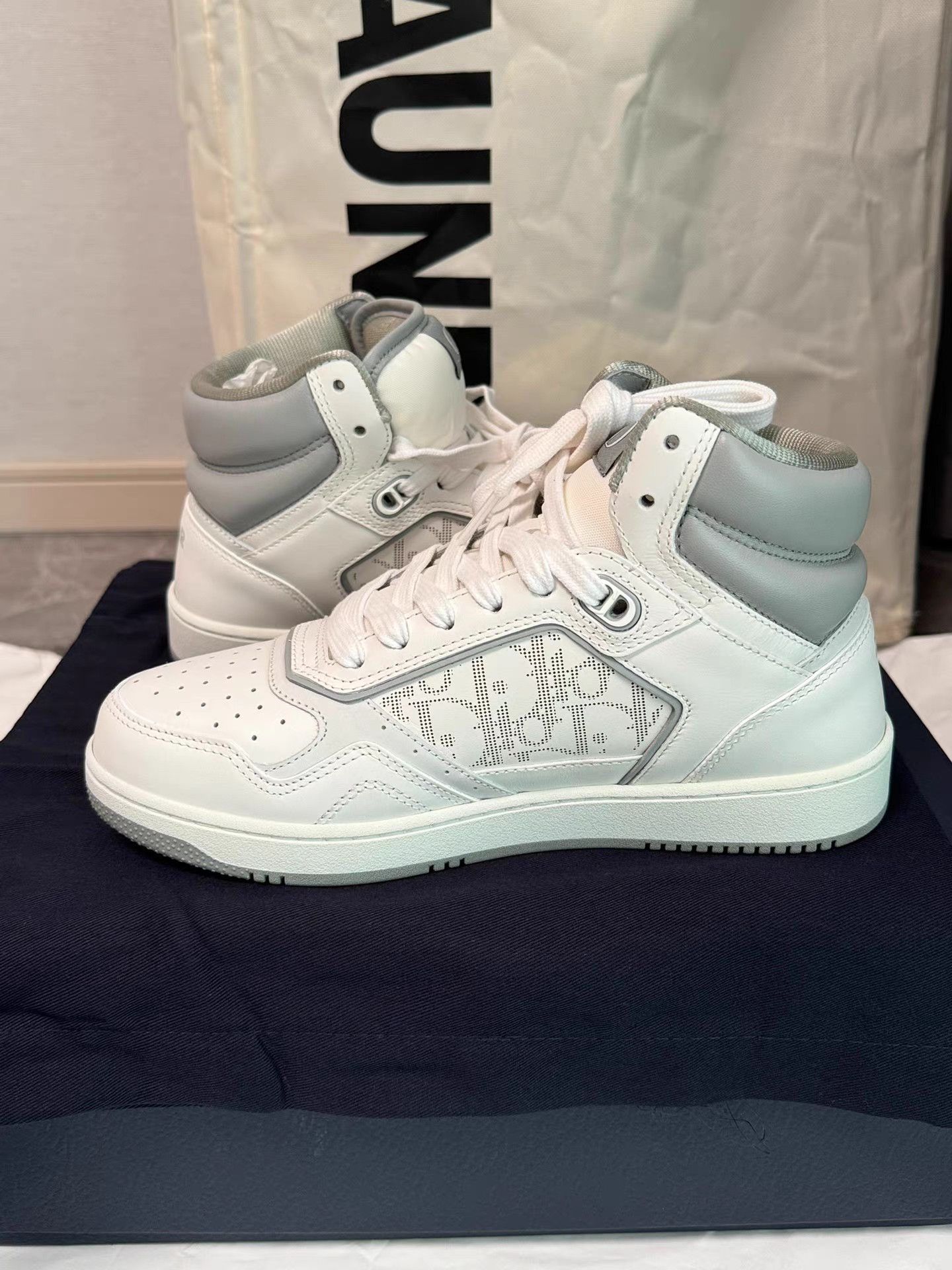 Dior DIOR B27 High-Top Sneakers K6 Size US 8 / IT 38 - 6 Thumbnail