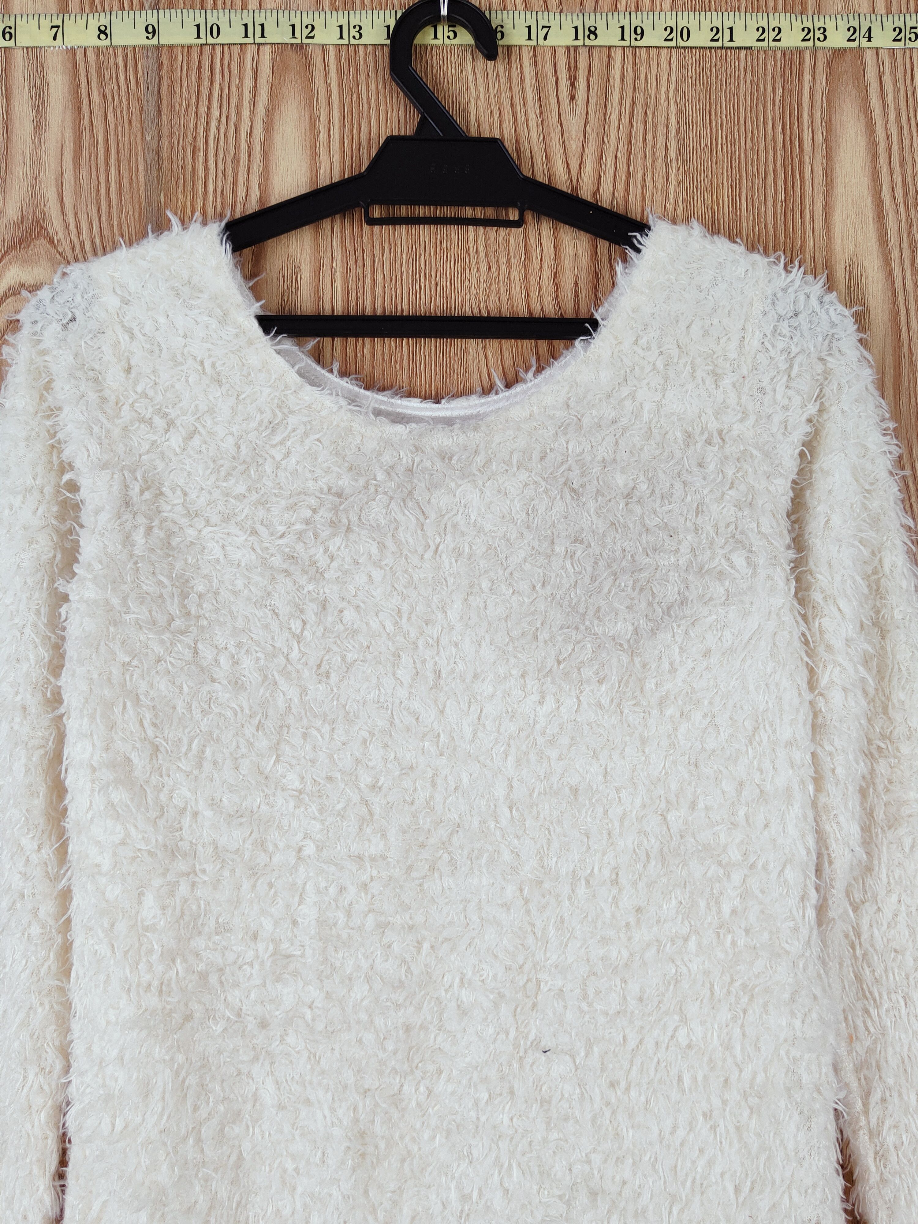 Japanese Brand × Vintage Japanese Brand Ivory Fur Mohair Faded Knitwear Size S / US 4 / IT 40 - 2 Thumbnail