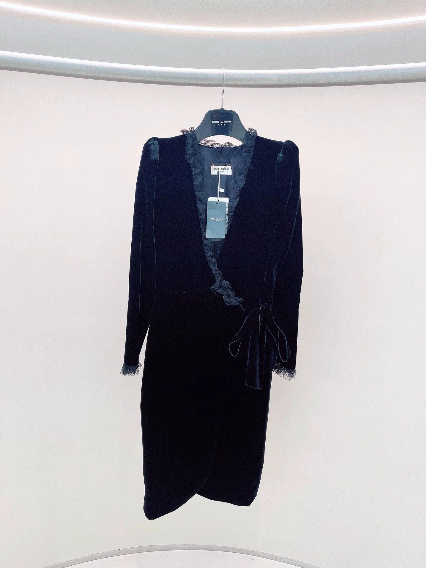 Saint Laurent Paris Saint Laurent Paris Black velvet dress Size US 34 / EU 50 - 1 Thumbnail