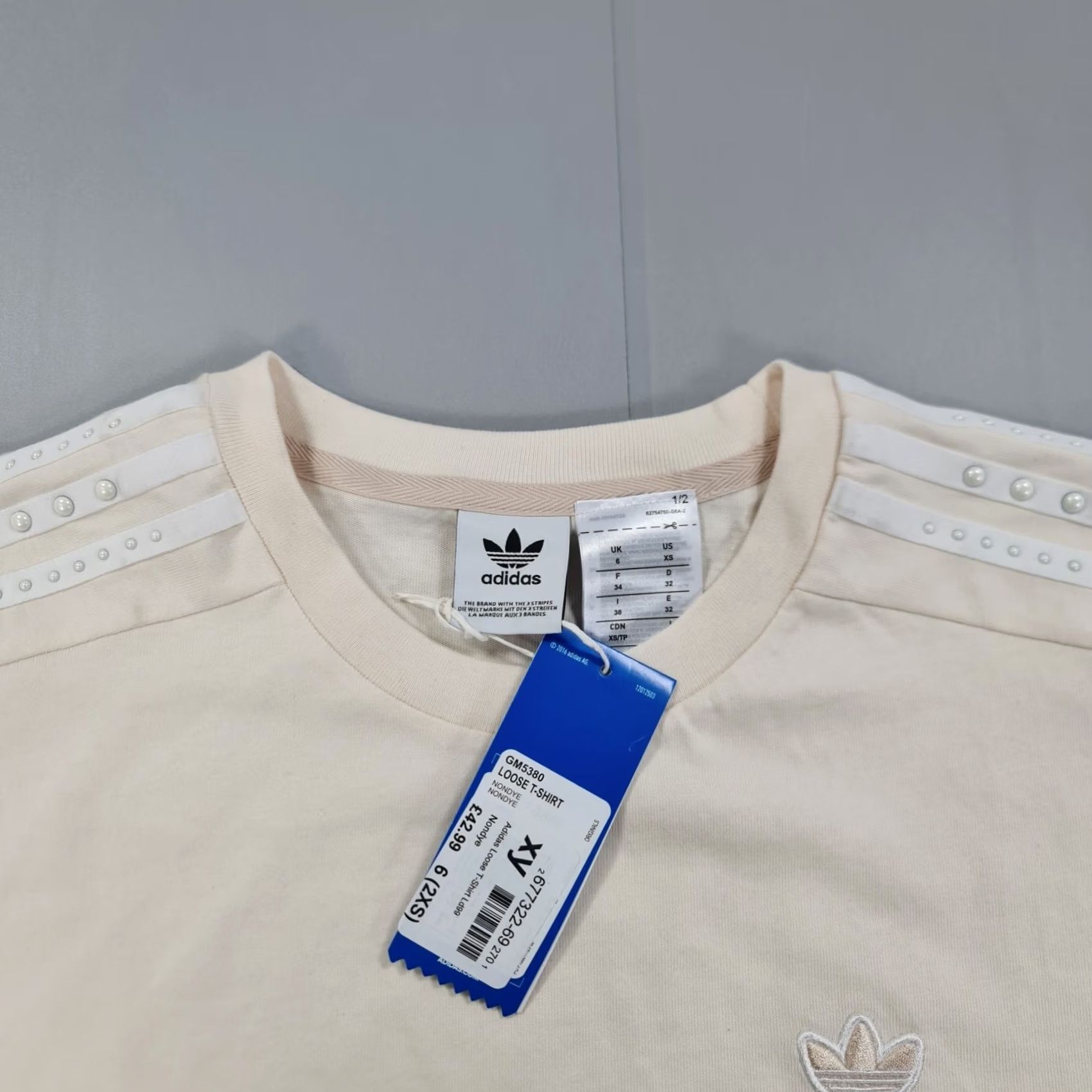 Adidas Adidas Womens T Shirt Ivory XS Oversized Loose Cotton Tee Studded Size XS / US 0-2 / IT 36-38 - 2 Thumbnail