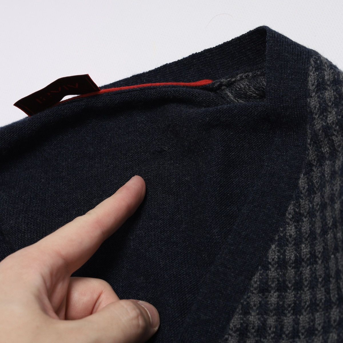 Isaia Isaia Napoli Wool Cashmere Plaid Check Navy Cardigan Sweater Size US XL / EU 56 / 4 - 14 Thumbnail