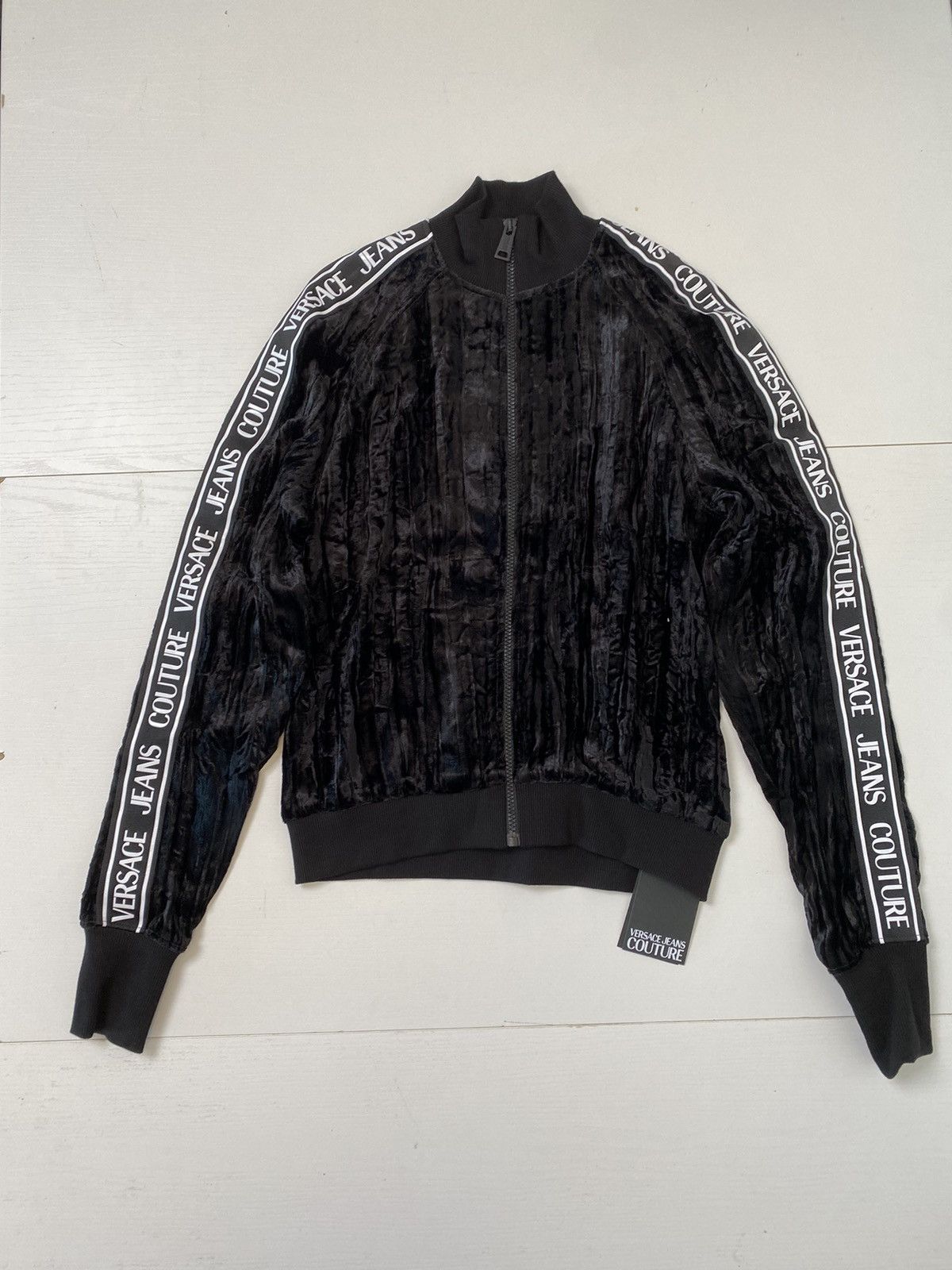 Versace Jeans Couture Versace Jeans Culture Velvet Froisse sweatshirt, size M, new Size M / US 6-8 / IT 42-44 - 15 Thumbnail