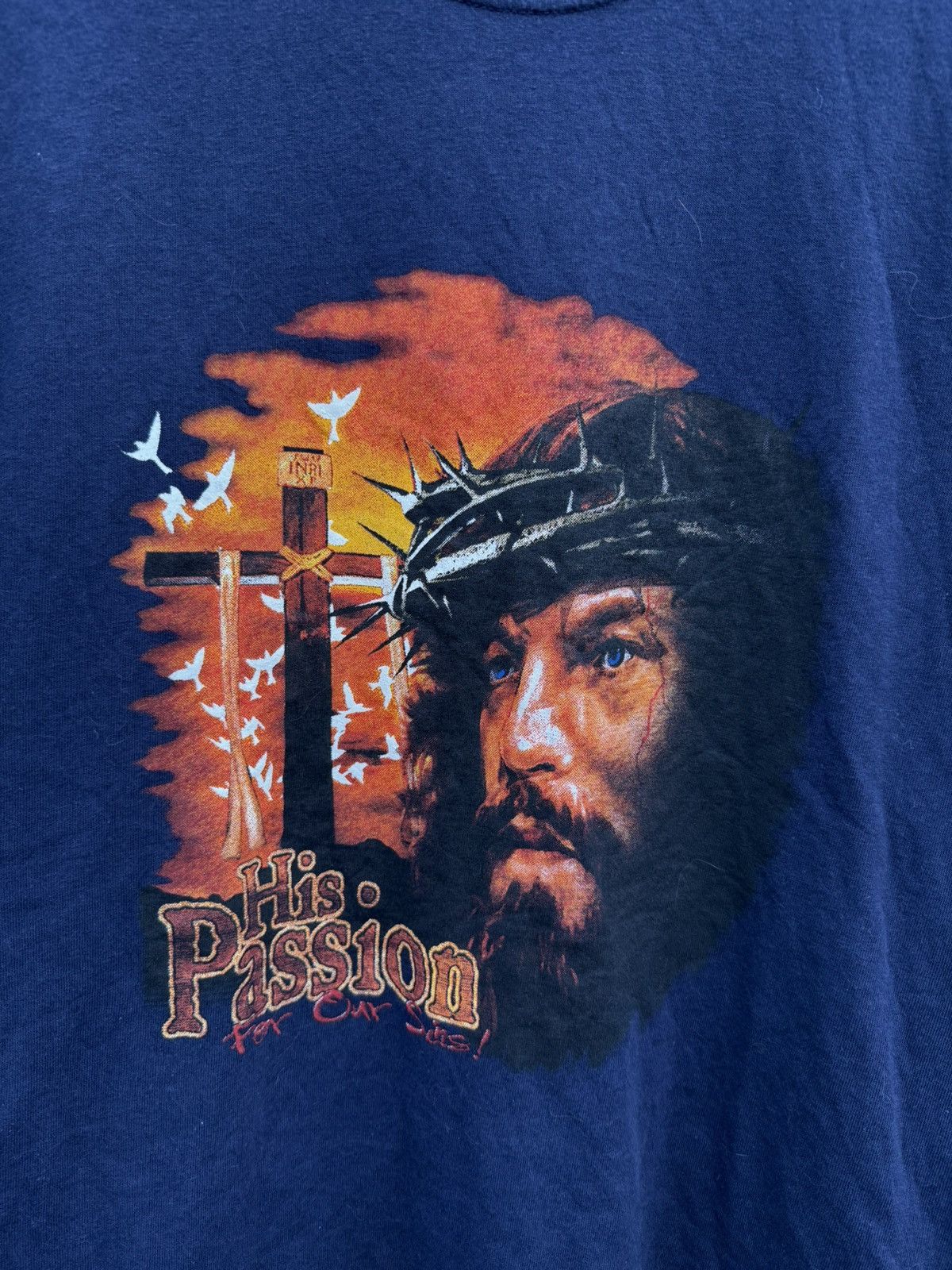 Vintage Vintage Y2K Jesus Christ Tshirt Size US XL / EU 56 / 4 - 2 Thumbnail