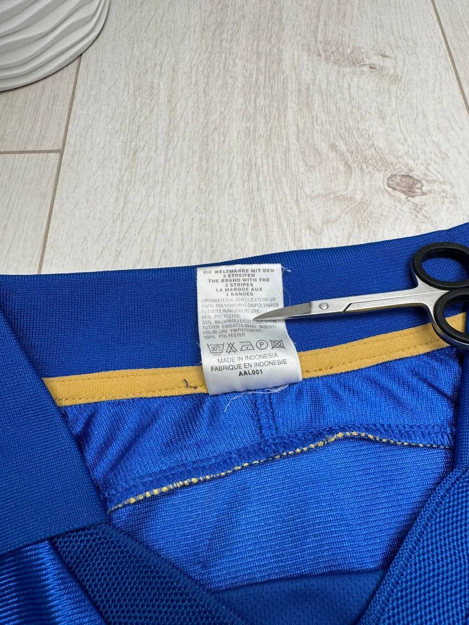 Adidas Vintage Adidas Newcastle united soccer jersey Size US L / EU 52-54 / 3 - 10 Thumbnail