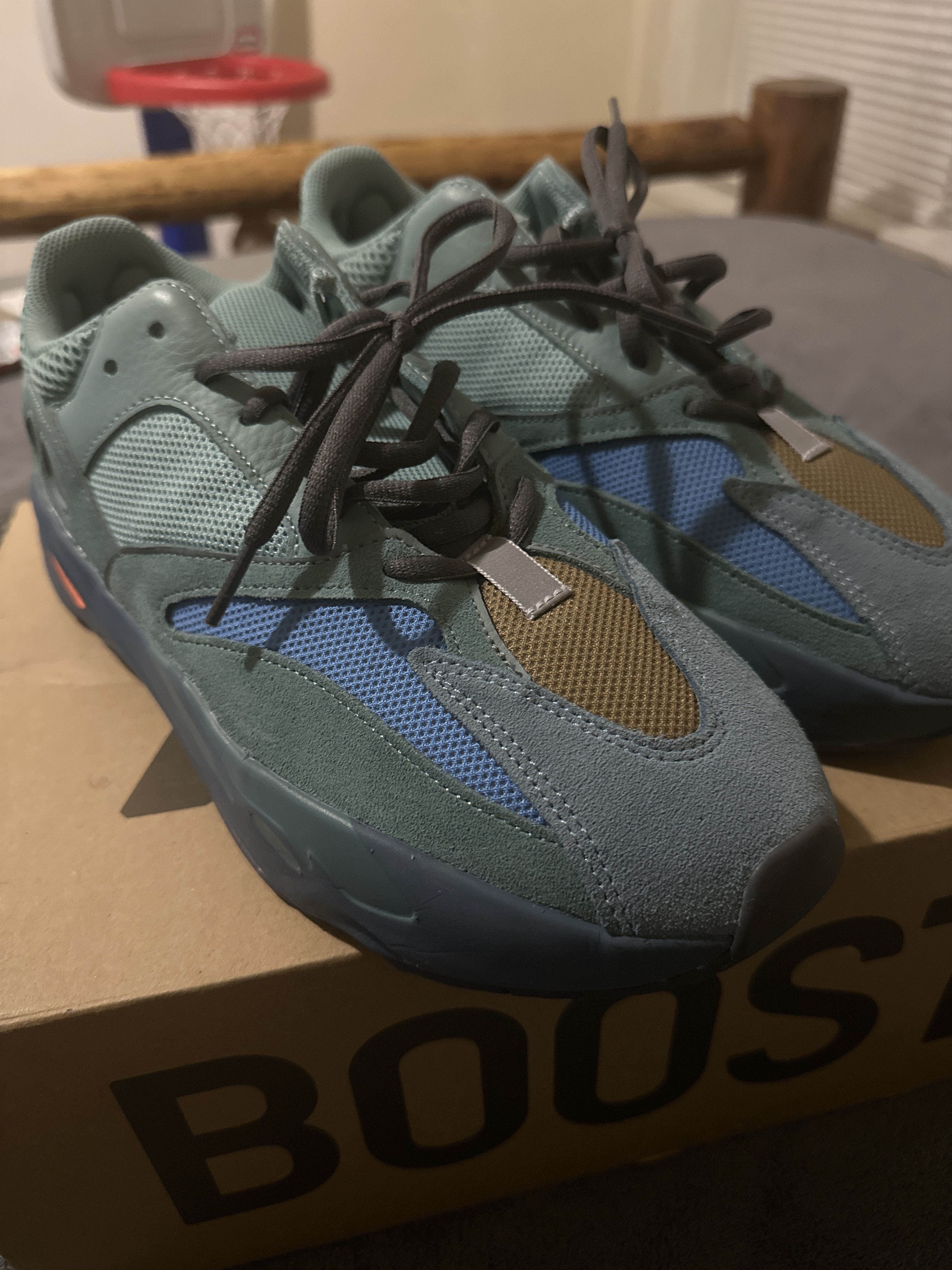 Yeezy Yeezy boost 700 Size US 11 / EU 44 - 7 Thumbnail