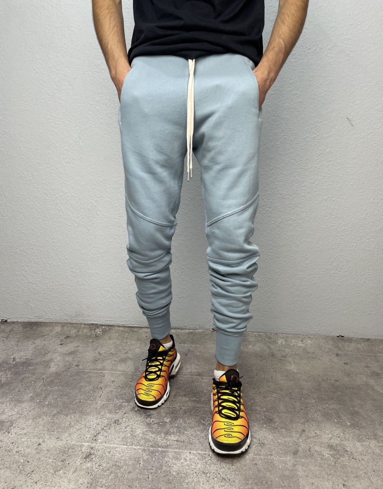 John Varvatos John Elliott Escobar Sweatpants - Glacier Blue Size US 30 / EU 46 - 2 Thumbnail