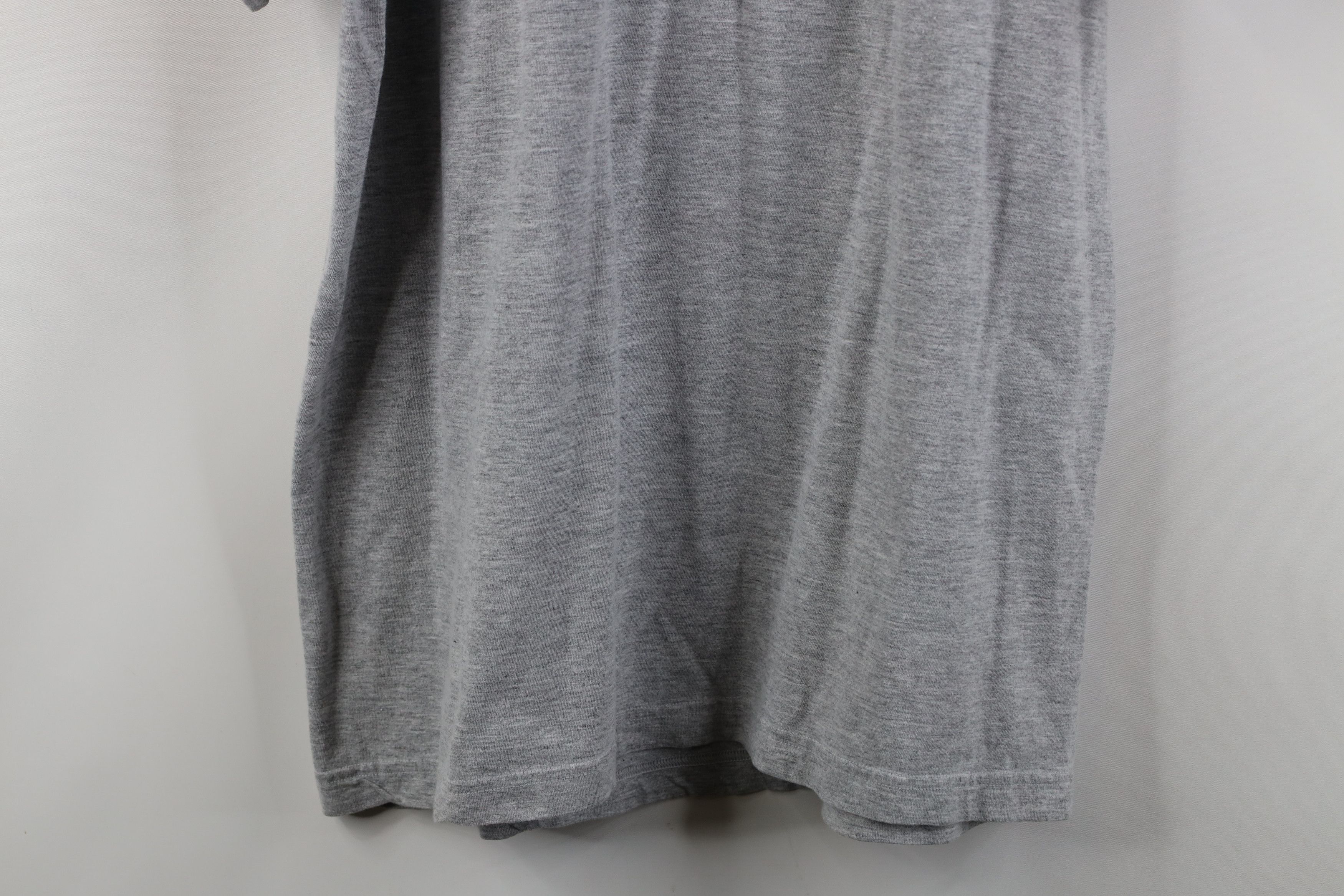 Vintage Vintage 90s Ohio State University Football T-Shirt Gray Size US L / EU 52-54 / 3 - 13 Thumbnail