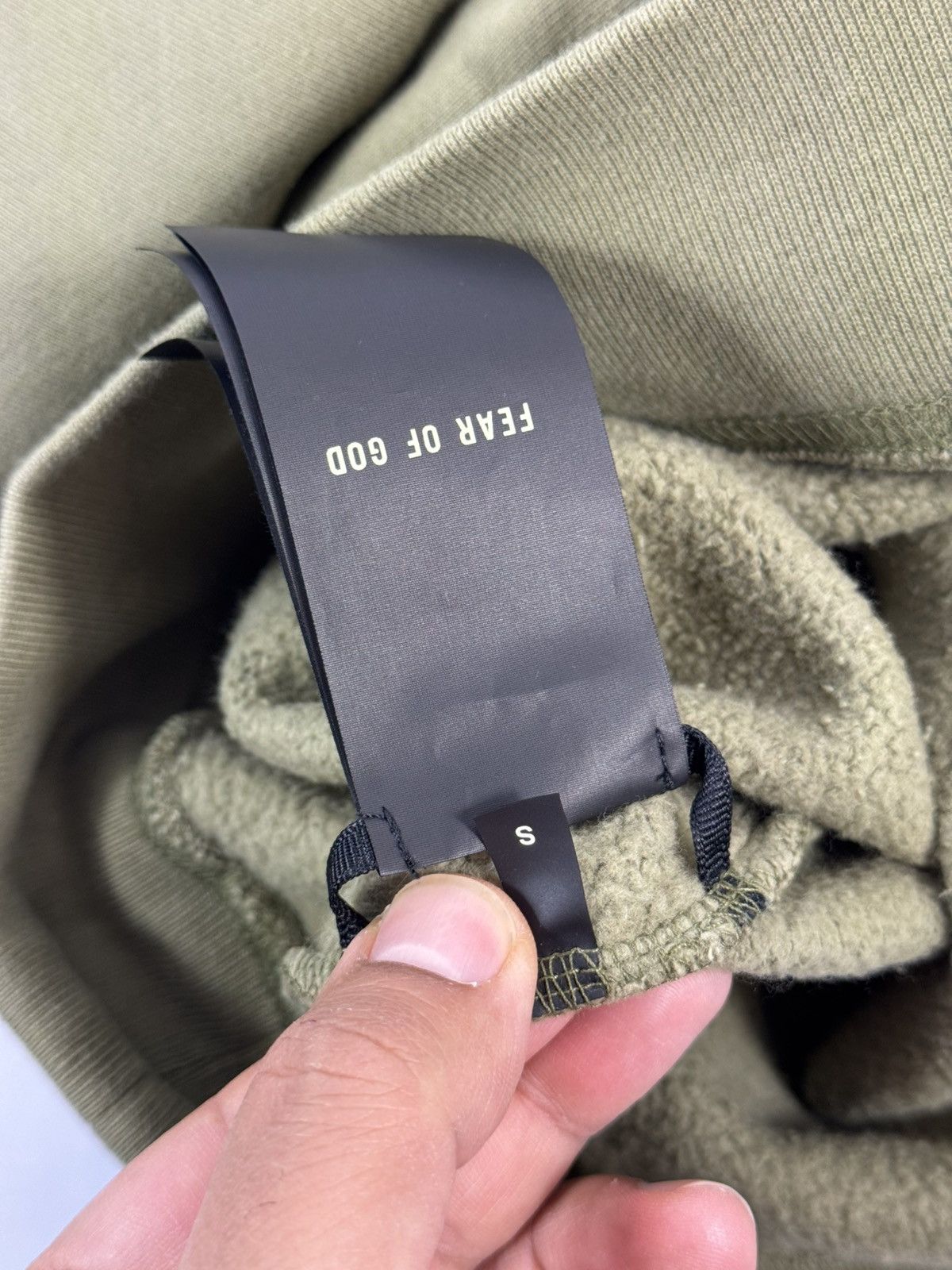 Fear of God SEVENTH COLLECTION FG7C KHAKI SUN-FADE OVERSIZED HOODIE Size US S / EU 44-46 / 1 - 13 Thumbnail