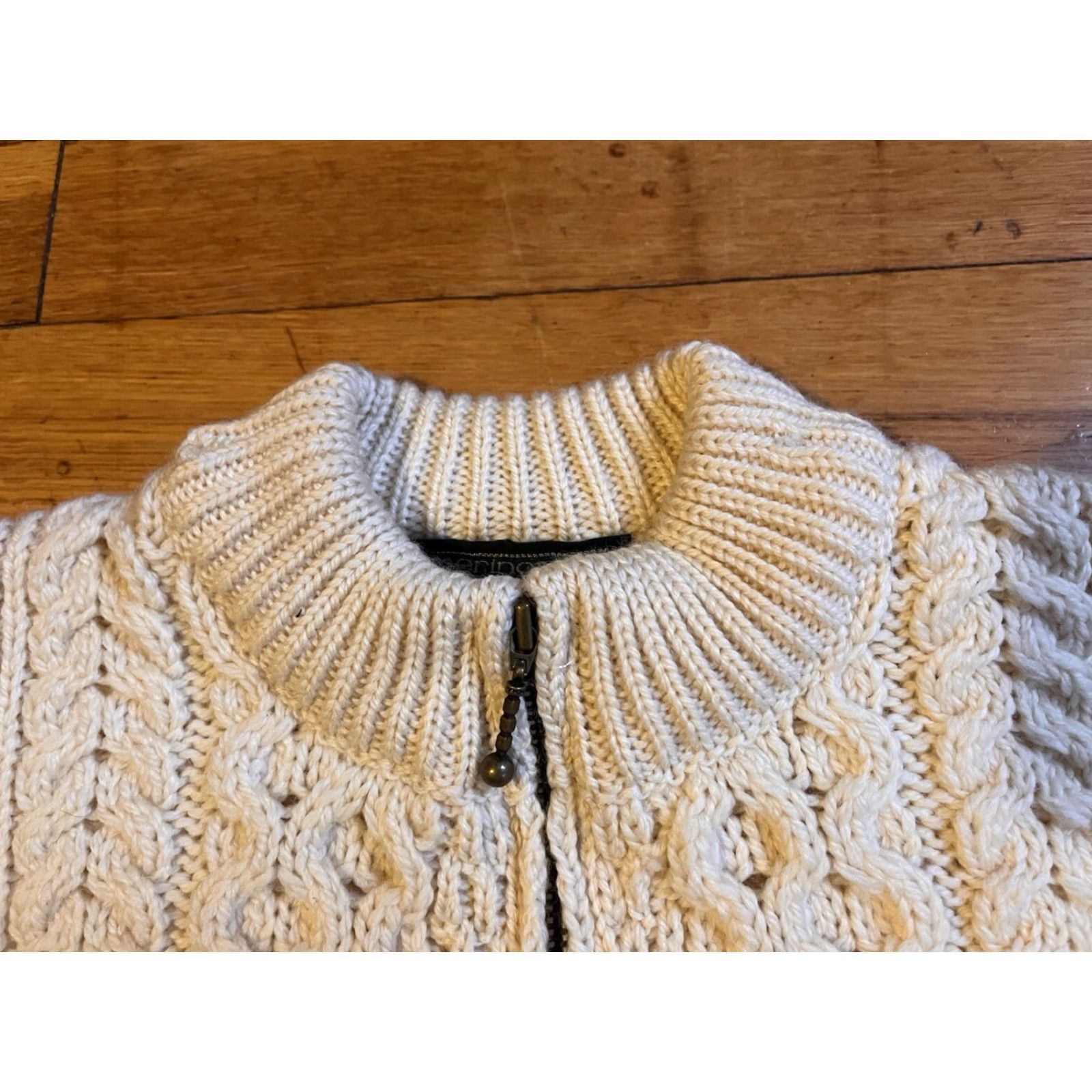 Vintage VINTAGE Carraig Donn Cable Knit Full Zip Cardigan Sweater Women’s XL White Size M / US 6-8 / IT 42-44 - 4 Thumbnail