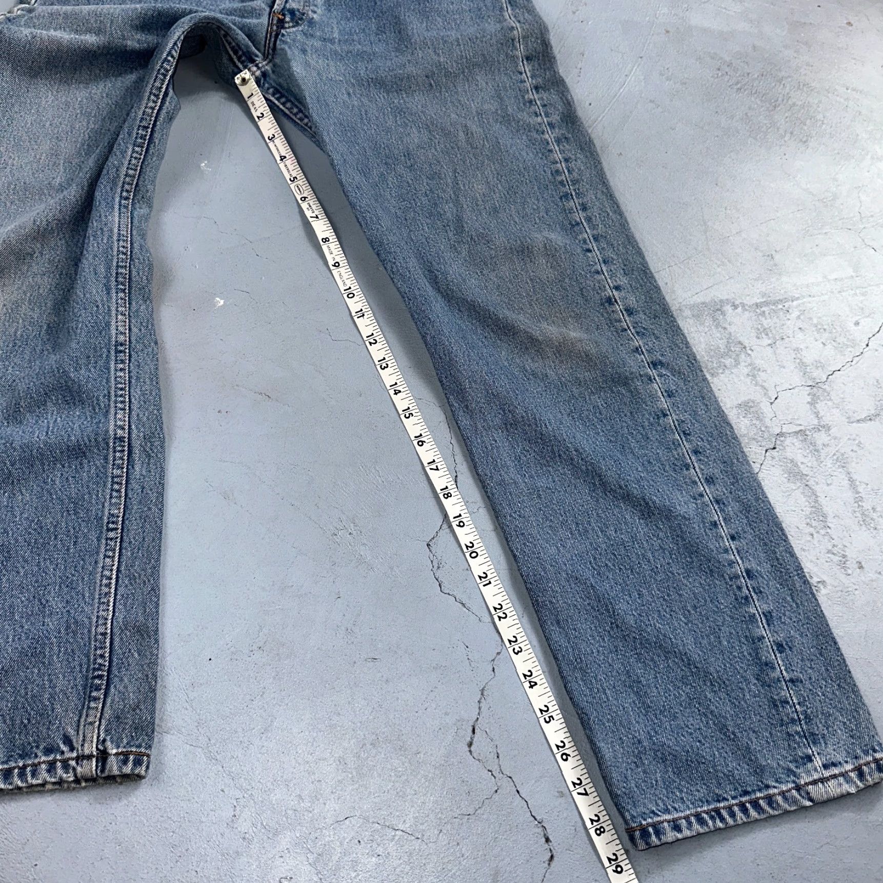 Levi's VINTAGE Levi's 501 Jeans Straight 90s USA Blue Light Wash 33x30 Mens Regular Size 501 Series US-Origin Adult Mens Jeans Size US 33 - 5 Thumbnail