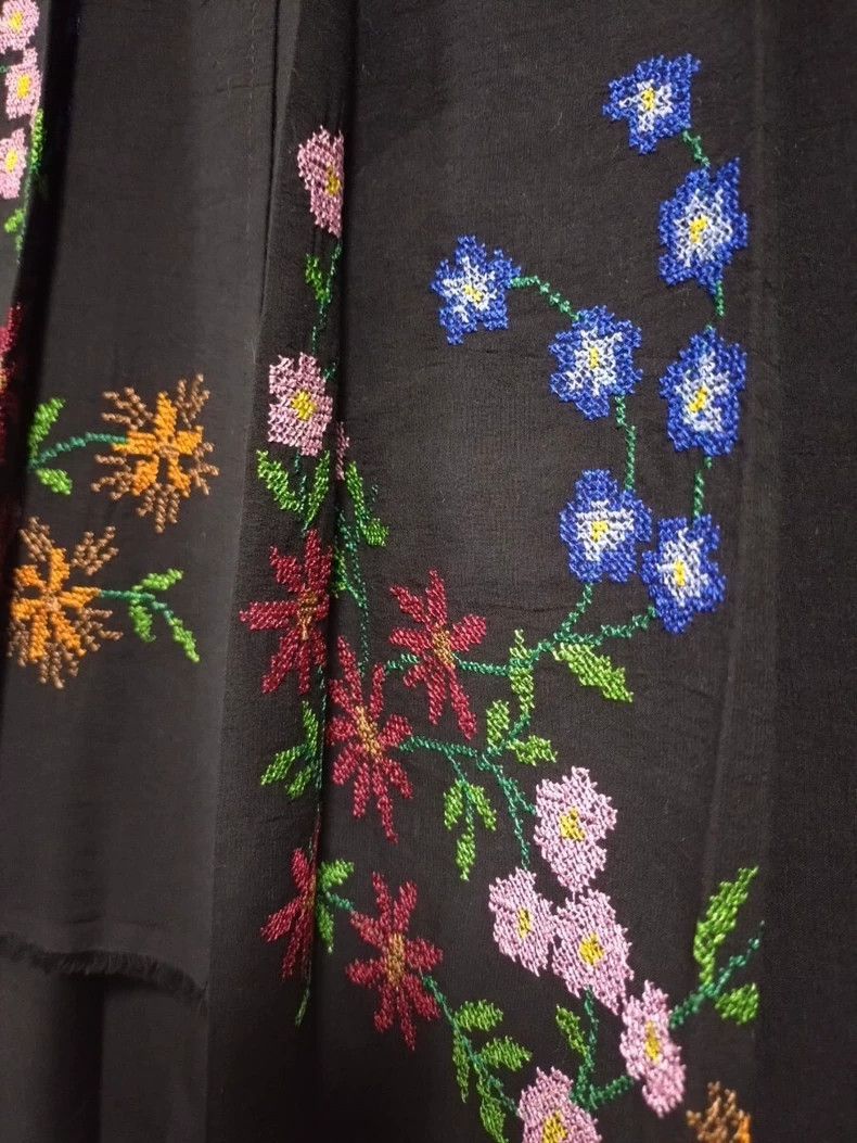 Other Comme Des Garcons size M Black Vintage Mosaic Floral Skirt Size 24" / US 00 / IT 34 - 3 Thumbnail