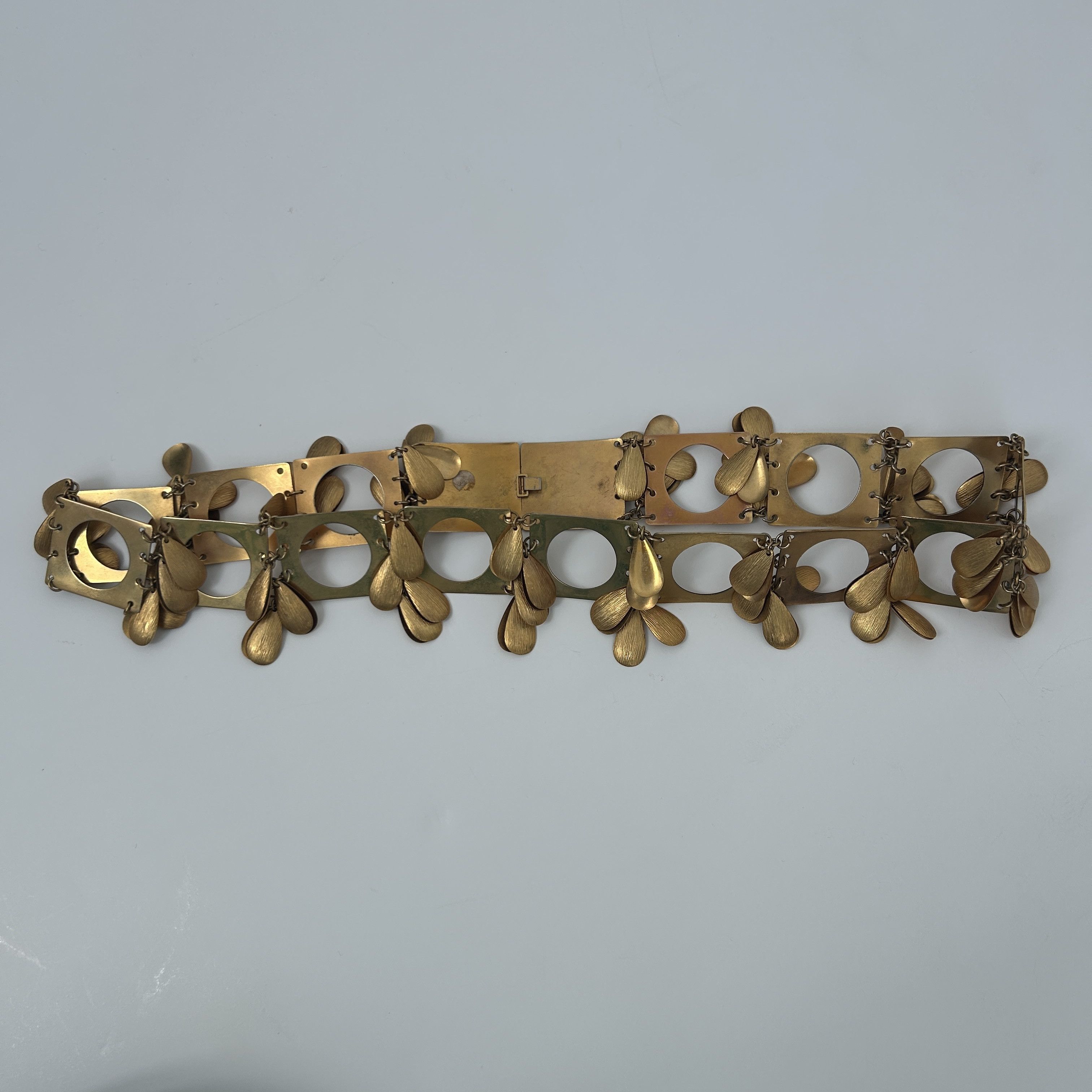 Vintage Vintage 1970s Gold Brutalist Leaf Belt Size ONE SIZE - 9 Thumbnail