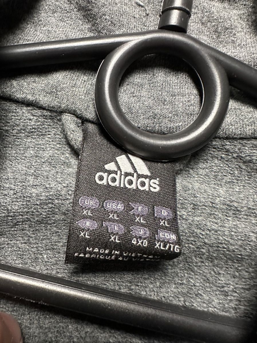 Adidas × Vintage Vintage adidas Liverpool soccer track jacket size XL Size US XL / EU 56 / 4 - 6 Thumbnail