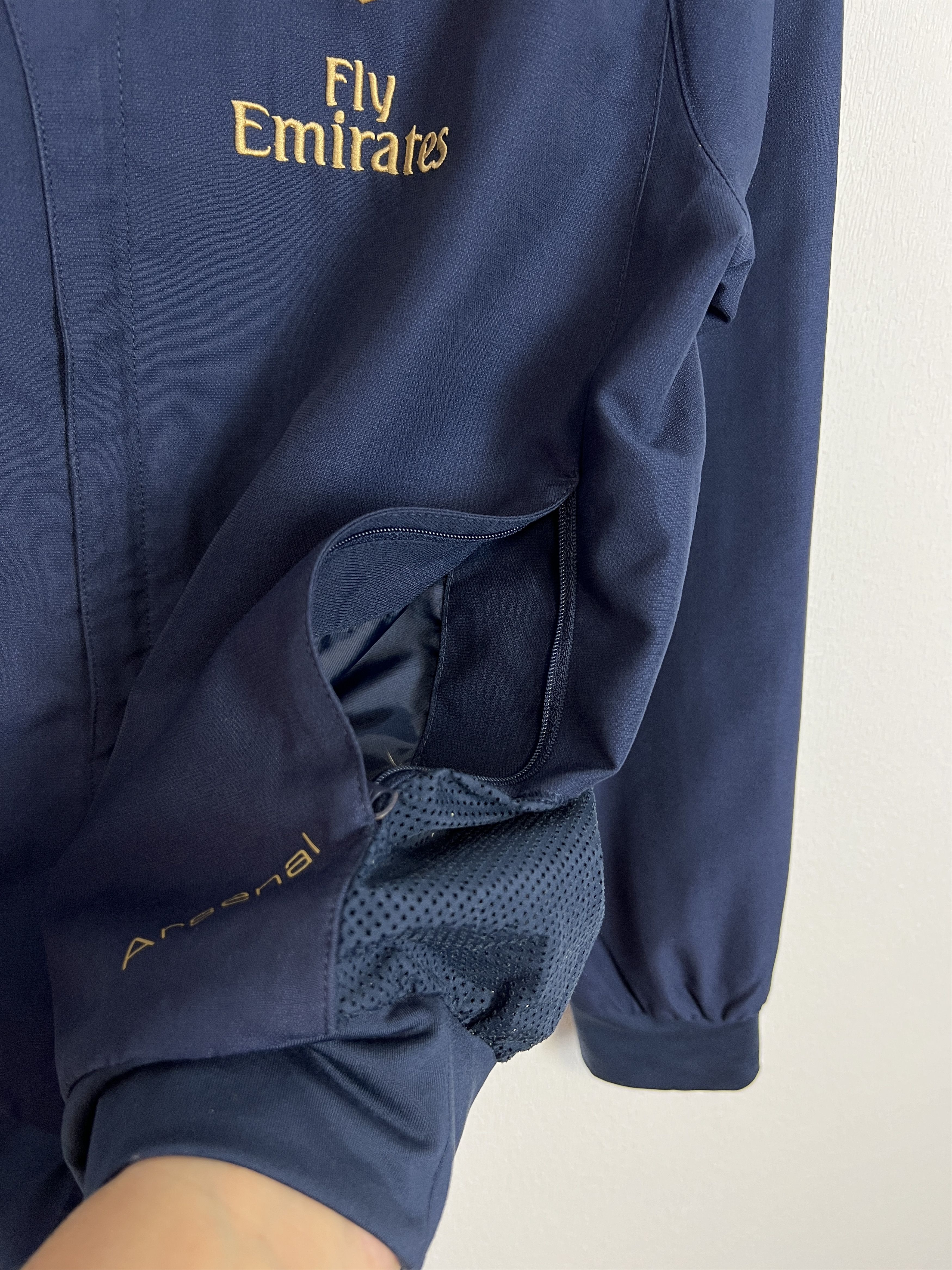 Nike Vintage Nike Arsenal Football Jacket Soccer Track Top Size US S / EU 44-46 / 1 - 6 Thumbnail