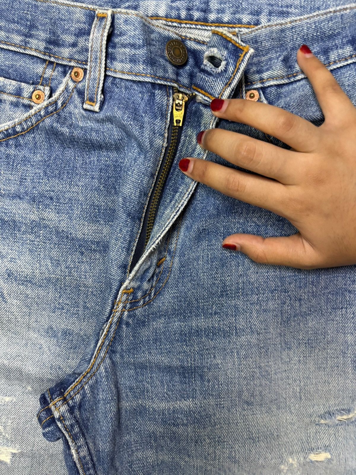 Levi's Vintage 90s Levis 517 Mud Wash Distressed Bootcut Flare Jean Size US 30 / EU 46 - 3 Thumbnail