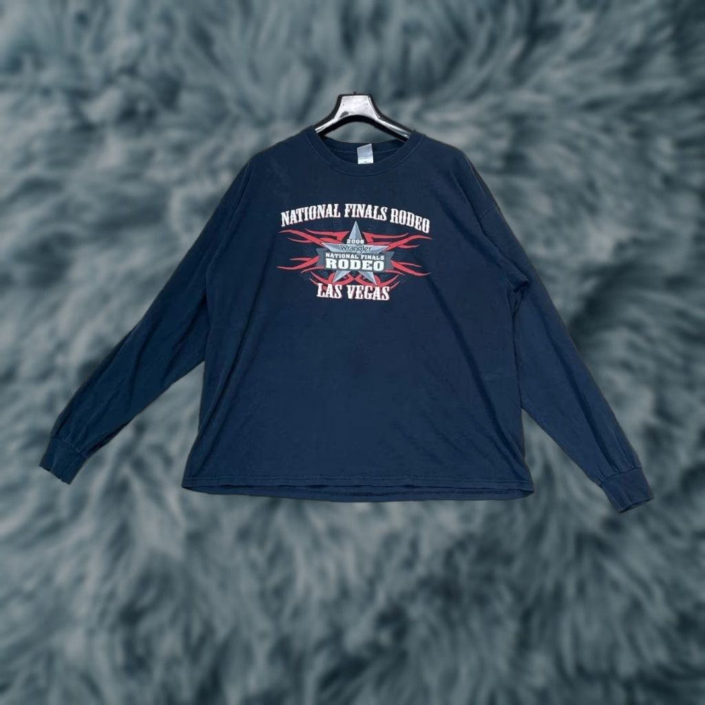 Gildan VINTAGE 2006 National Finals Rodeo Las Vegas Print Long Sleeve shirt XXL Distressed Pics Gildan Ultra Cotton Size US XXL / EU 58 / 5 - 1 Thumbnail