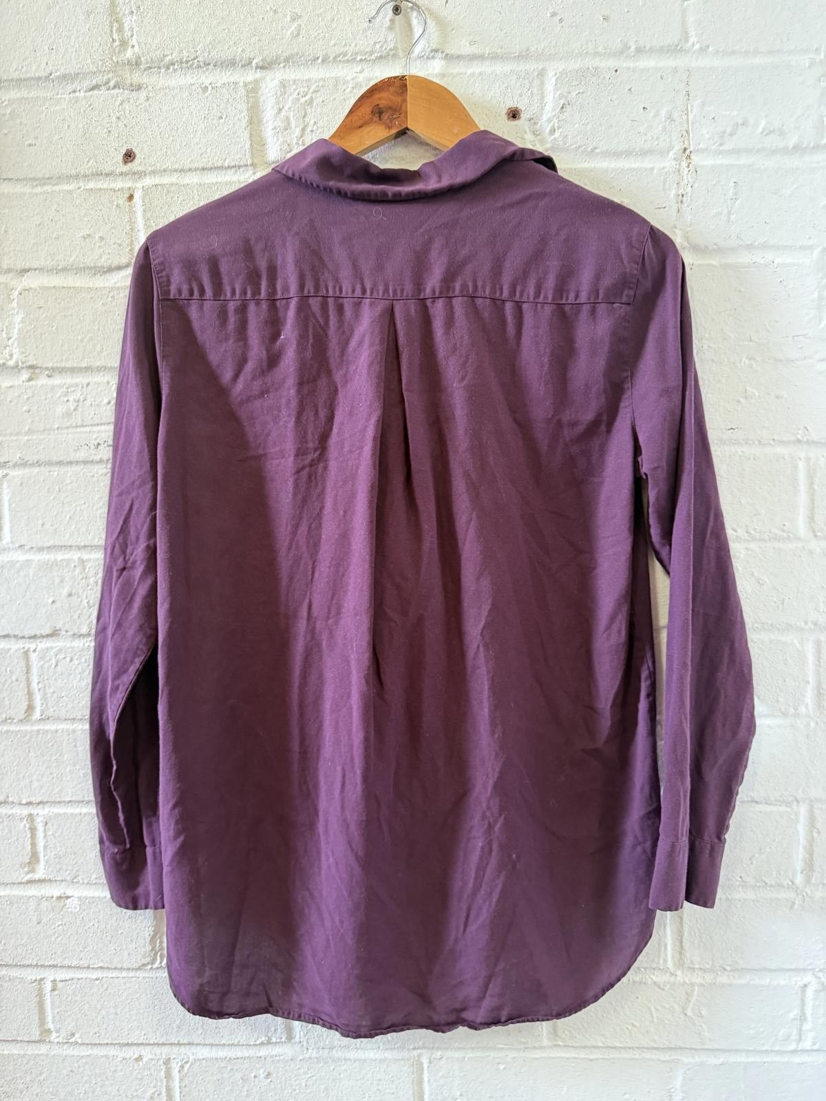 Designer Women's Purple Long Sleeve Button-Up Blouse Shirt Size Small Size US S / EU 44-46 / 1 - 4 Thumbnail