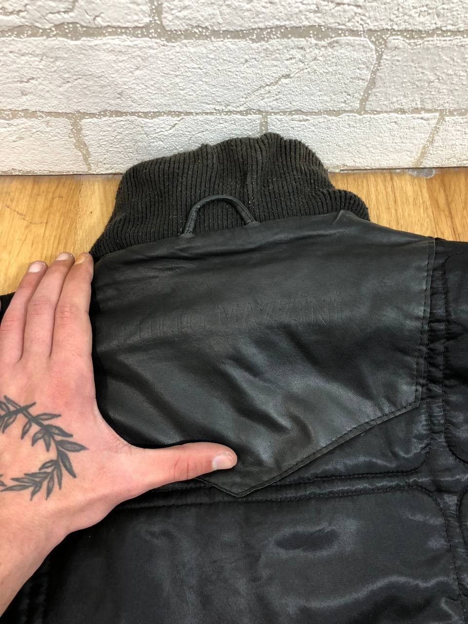 Genuine Leather 90s genuine leather gray boxy bomber jacket avant garde Size US L / EU 52-54 / 3 - 20 Thumbnail