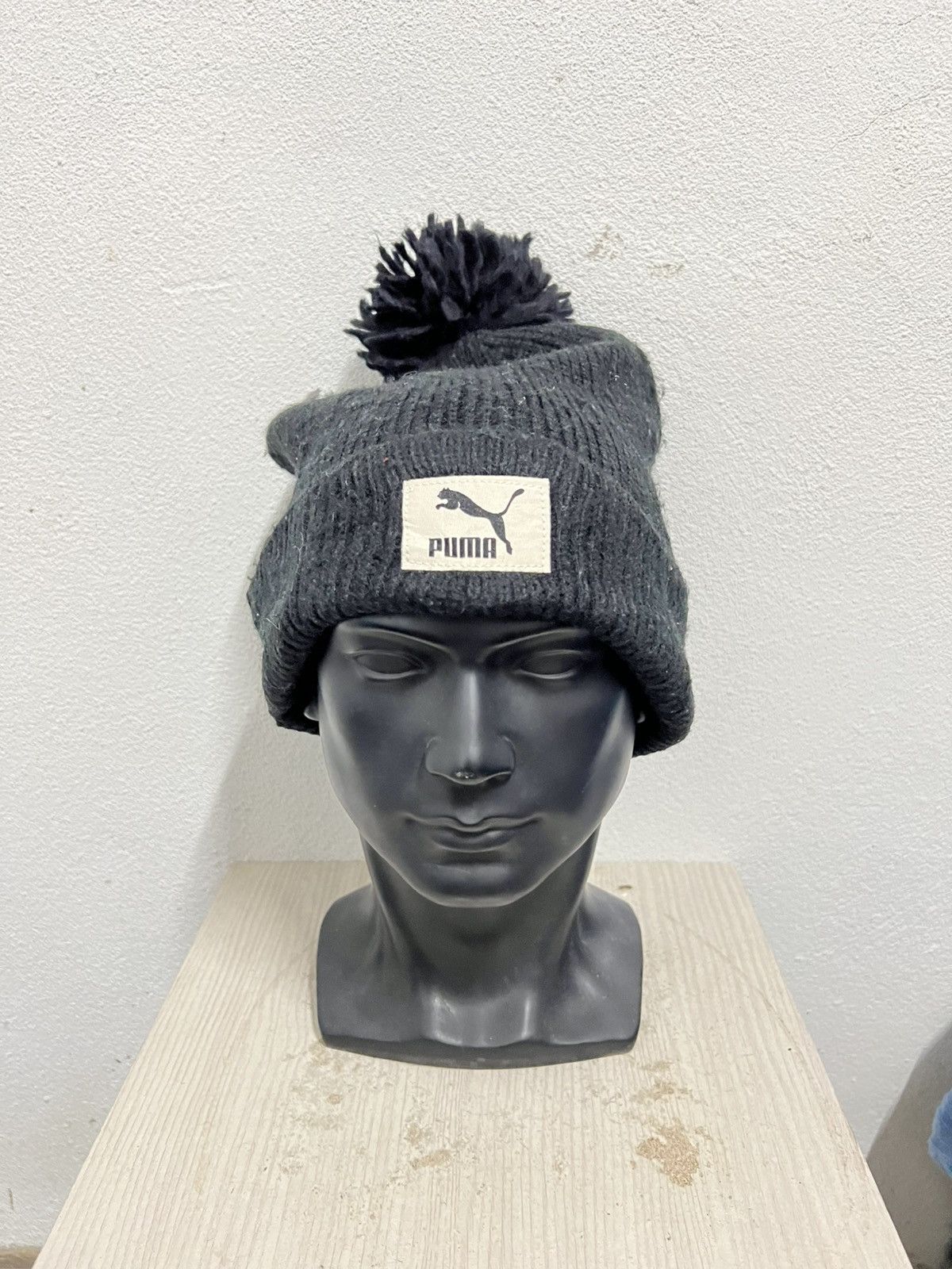 Puma Vintage Puma Spell Out Beanie Hat Size ONE SIZE - 2 Thumbnail