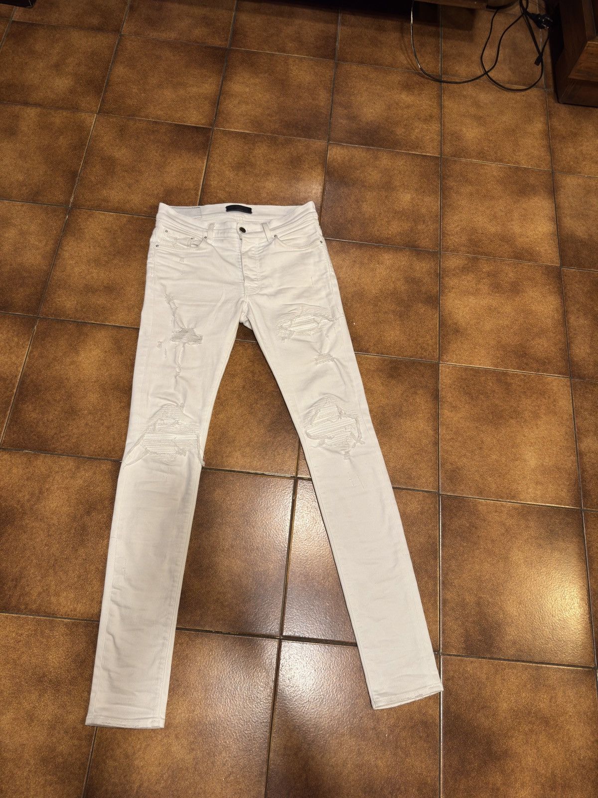 Amiri Crazy!! Amiri jeans white patch mx1’s Size US 30 / EU 46 - 1 Thumbnail
