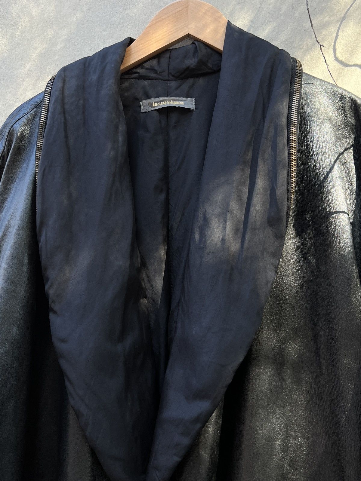Issey Miyake 80s archive ISSEY MIYAKE zipper leather coat 