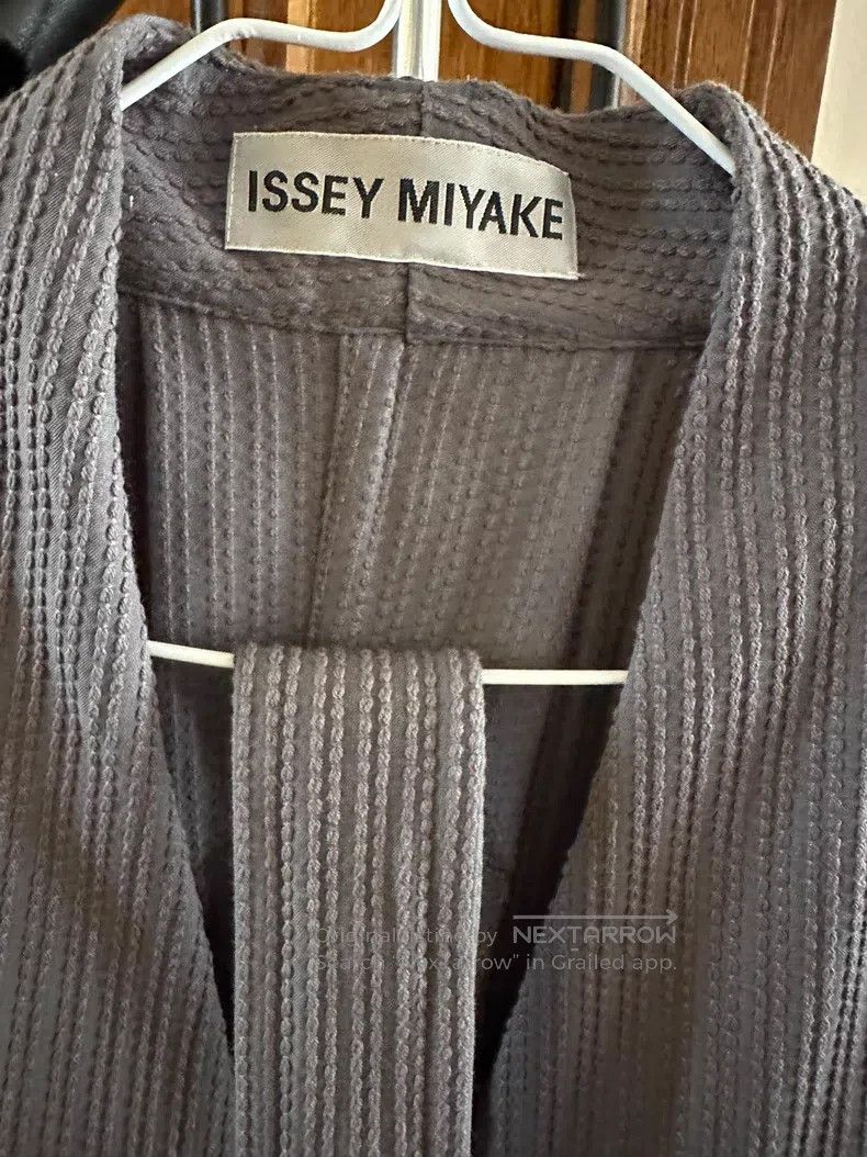 Issey Miyake Issey Miyake Gray-green Long Kimono-style Coat Size M / US 6-8 / IT 42-44 - 2 Thumbnail