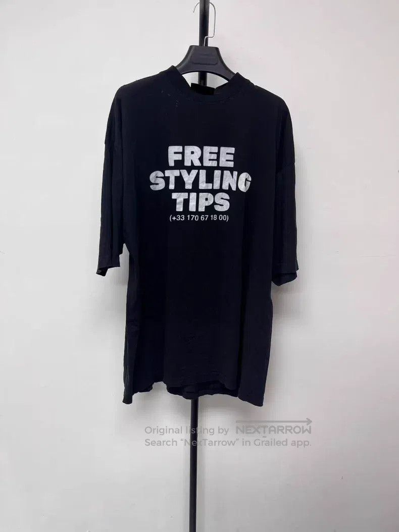 Balenciaga Balenciaga Letter Print Round Neck Short Sleeve T-Shirt Size US M / EU 48-50 / 2 - 1 Thumbnail