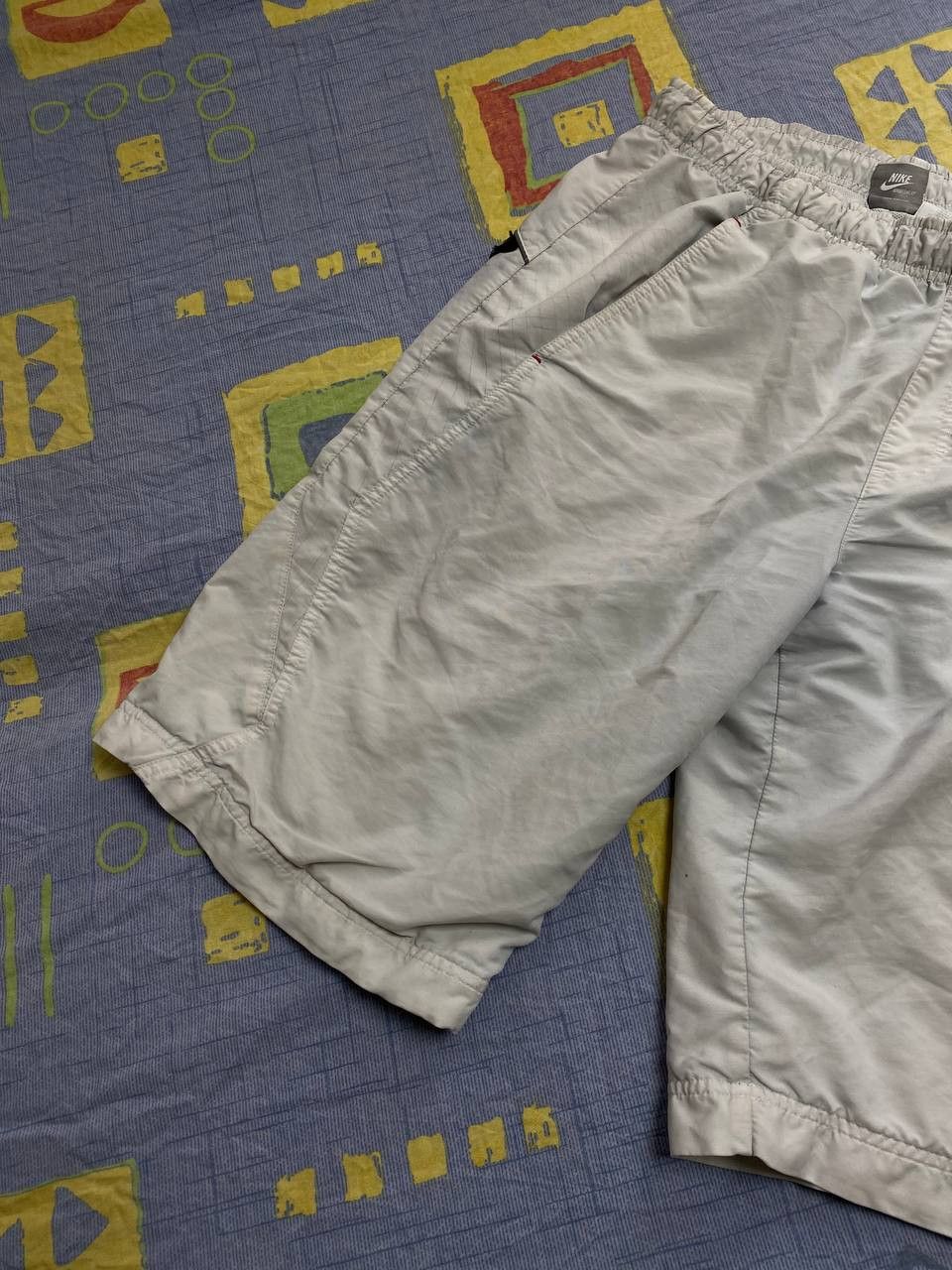 Nike Vintage Nike shorts streetwear swoosh casual y2k Size US 34 / EU 50 - 4 Thumbnail