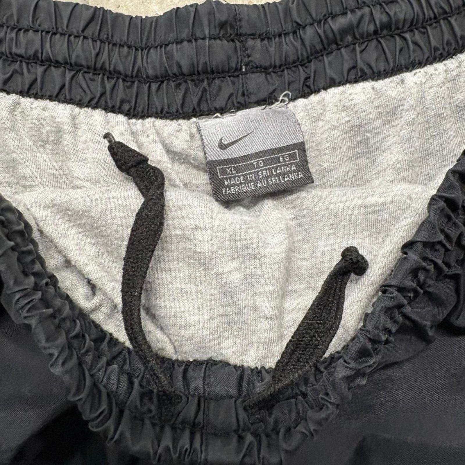 Nike Nylon track pants Size US 34 / EU 50 - 8 Thumbnail