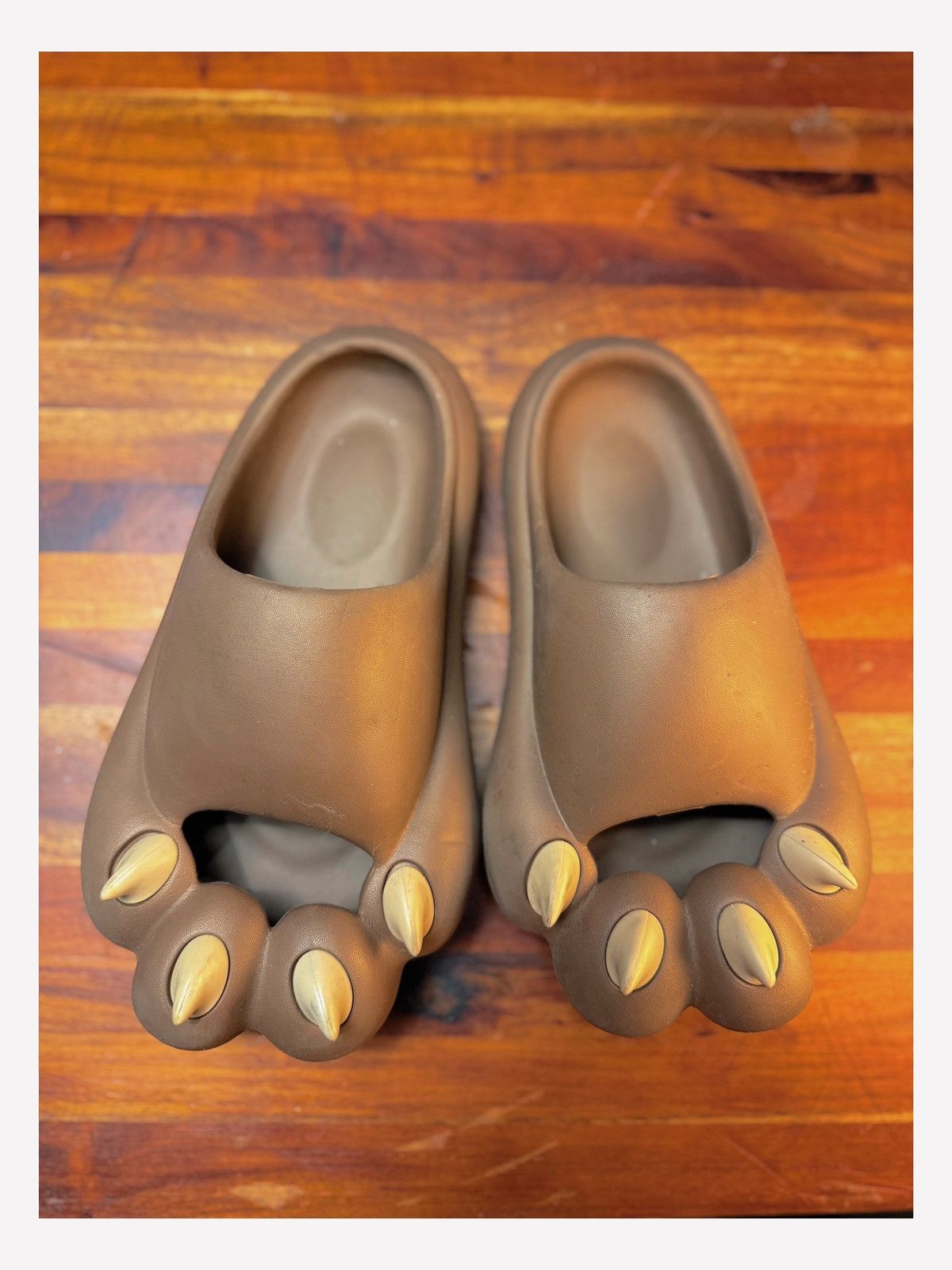 Other Wild Claw Slides – Comfy, Chunky, and Full of Character! Size US 9 / IT 39 - 1 Thumbnail