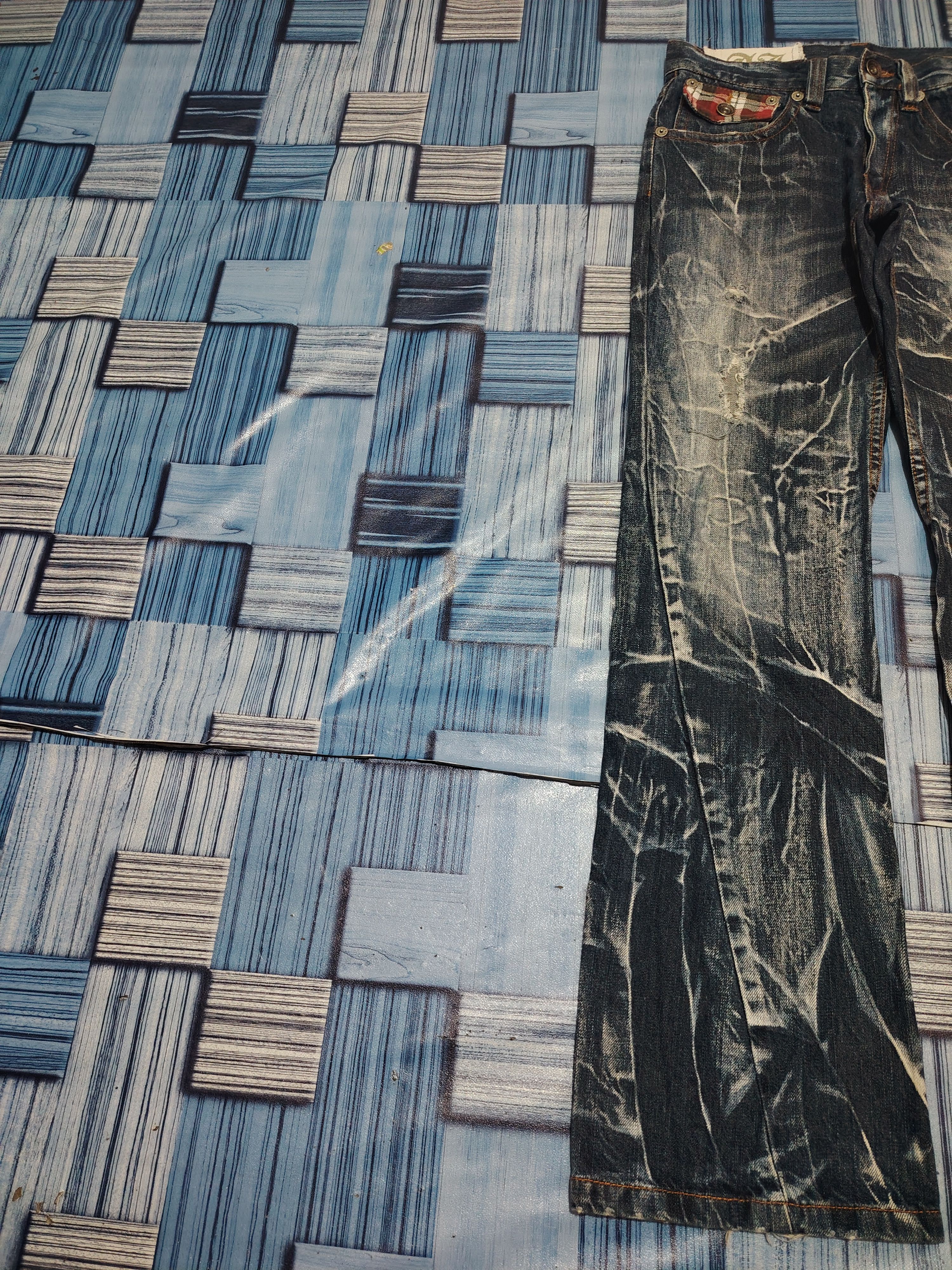 Who Decides War Japanese Antful Jeans Distressed Clawmark Flared Jeans Size US 29 - 6 Thumbnail