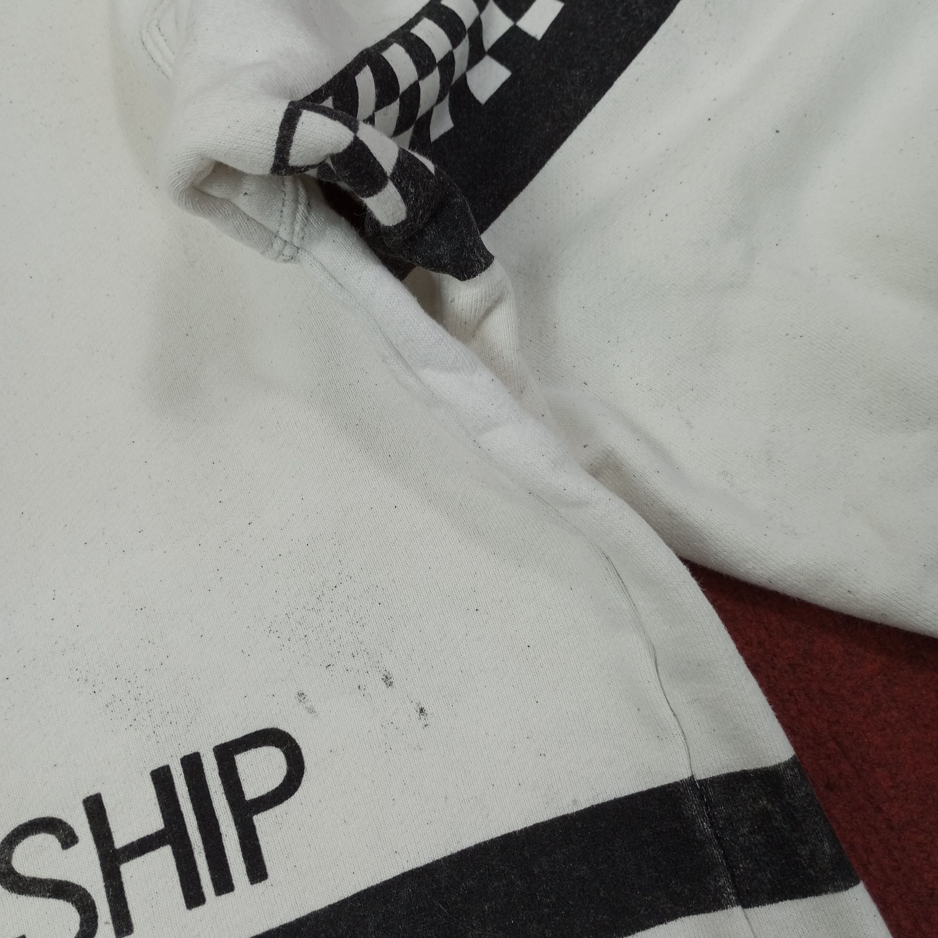 Vintage Vintage PIAA Motor Sports Racing F1 Sweatshirt c245n11 Size US L / EU 52-54 / 3 - 9 Thumbnail
