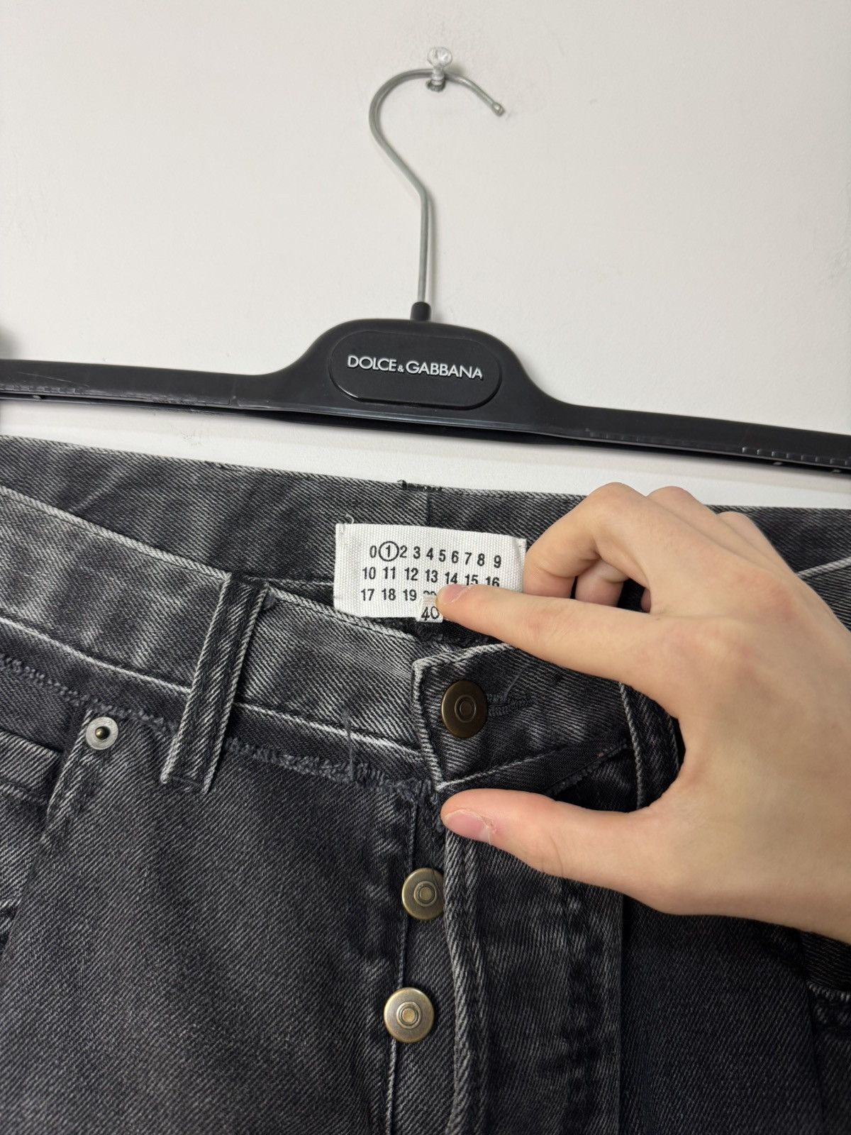 Maison Margiela Maison Margiela Black Deconstructed Hybrid Jeans Line 1 Size 27" / US 4 / IT 40 - 6 Thumbnail
