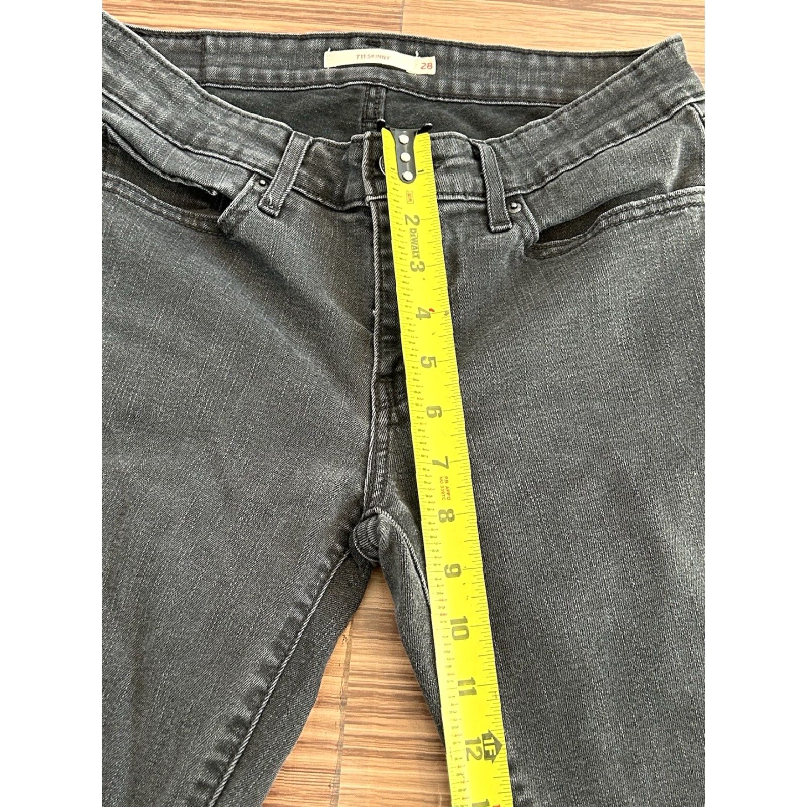 Levi's Womens Levi's 711 Jeans Skinny Black 28 Regular Denim Cotton Blend Zipper Button Pockets Logo 90s Grunge City Womens Size 28" / US 6 / IT 42 - 3 Thumbnail