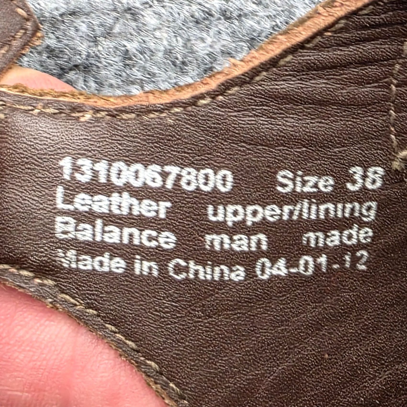 Dansko VINTAGE Dansko Women's Sissy Brown Leather Cut Out Platform Clog Sandals Size 38 Studded Size US 8 / IT 38 - 8 Thumbnail