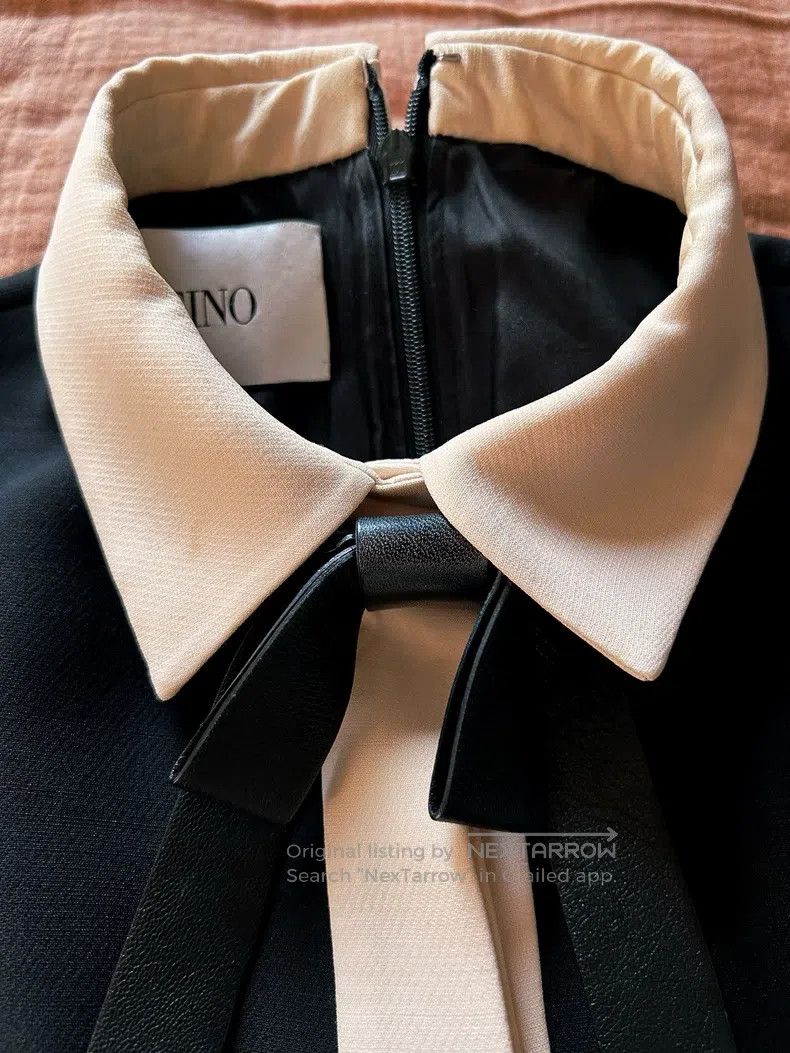 Valentino Valentino dress Size M / US 6-8 / IT 42-44 - 3 Thumbnail